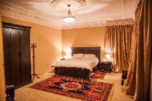 Single Room with Bathroom photo 1