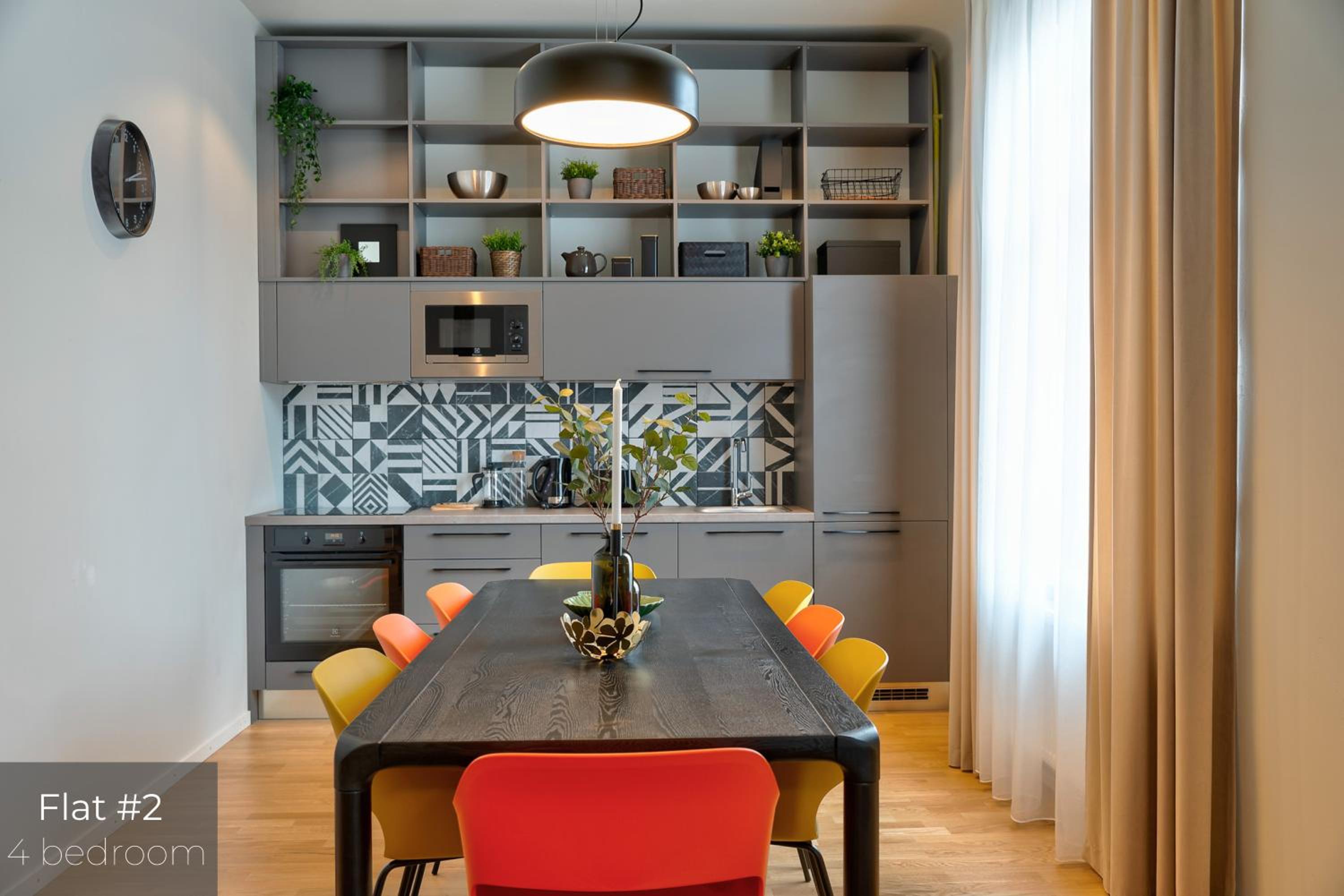 Four-Bedroom Apartment Nr. 2 - Photo 5
