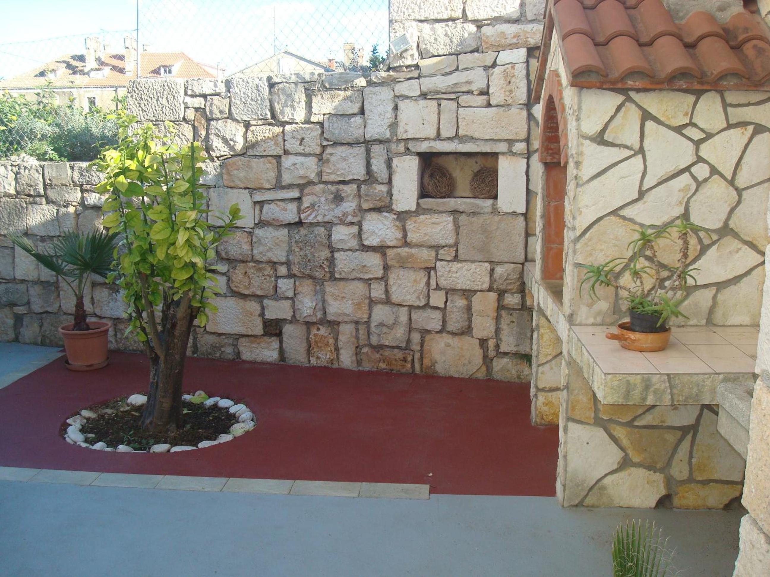 Two-Bedroom Apartment with Terrace - Photo 27