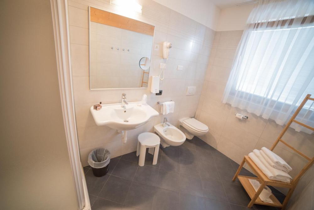 Superior Triple Room - Photo 4