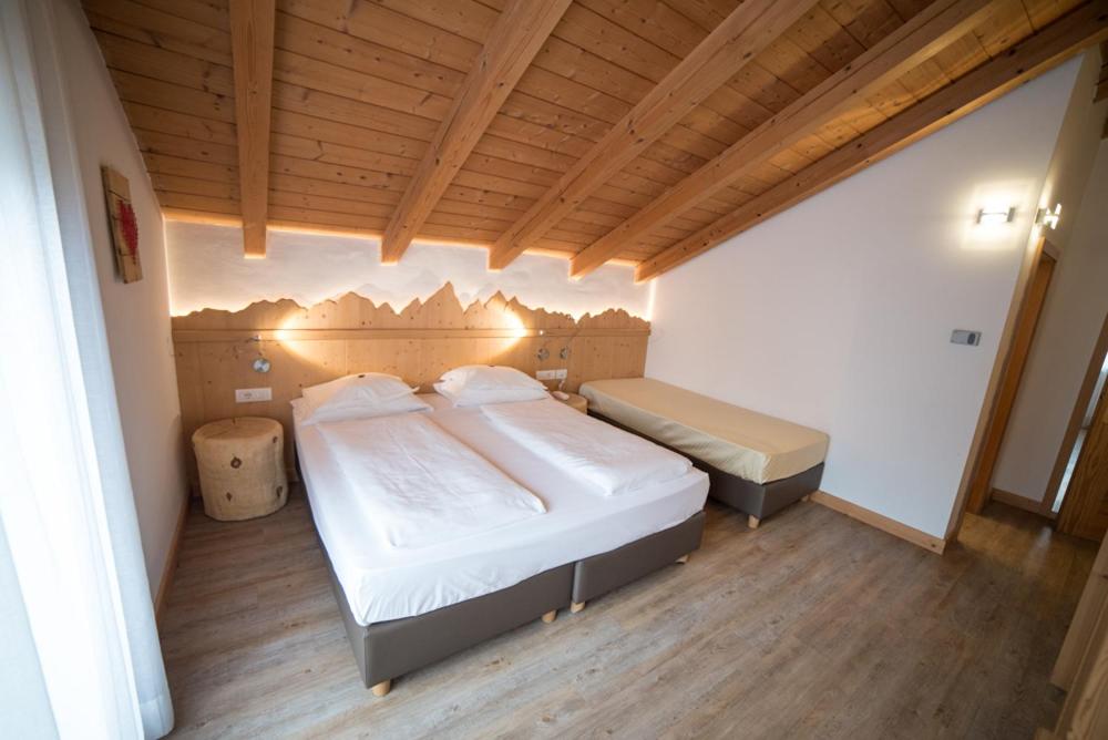Superior Triple Room - Photo 5