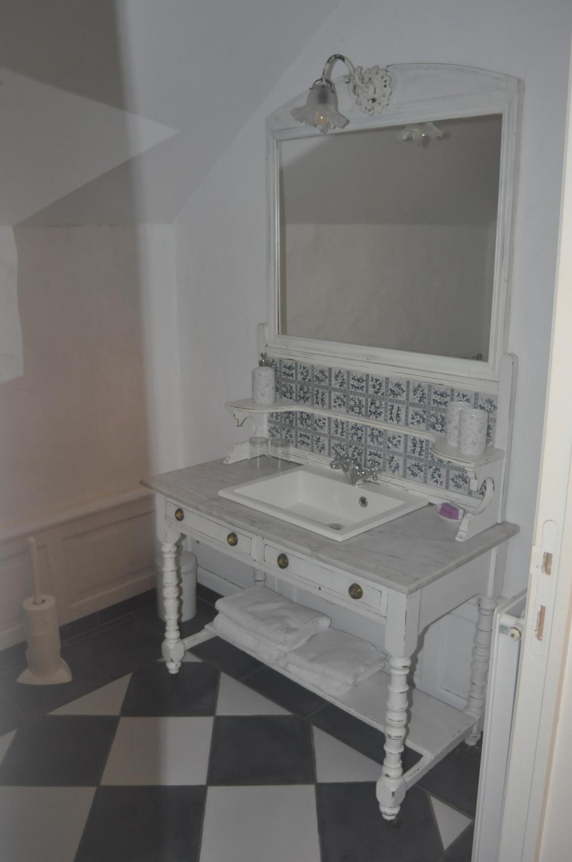 Deluxe Family Room photo 3