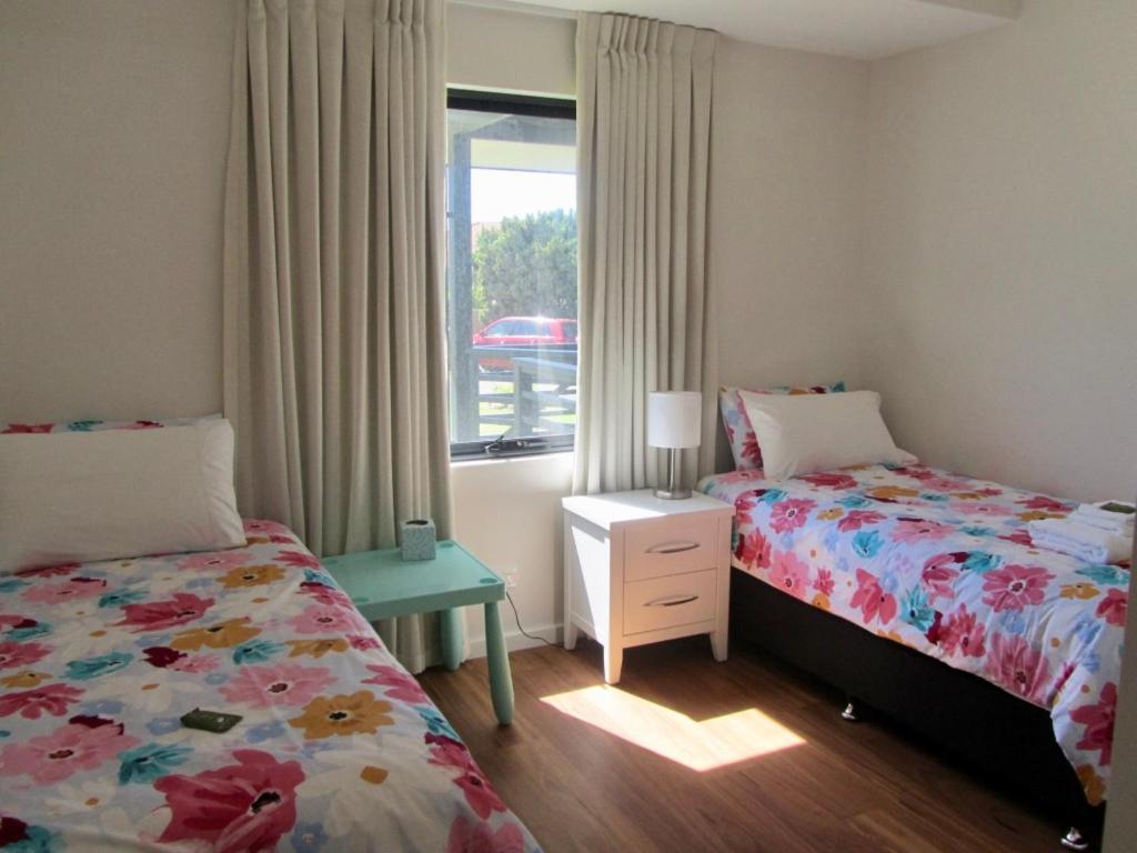 Four-Bedroom House photo 3
