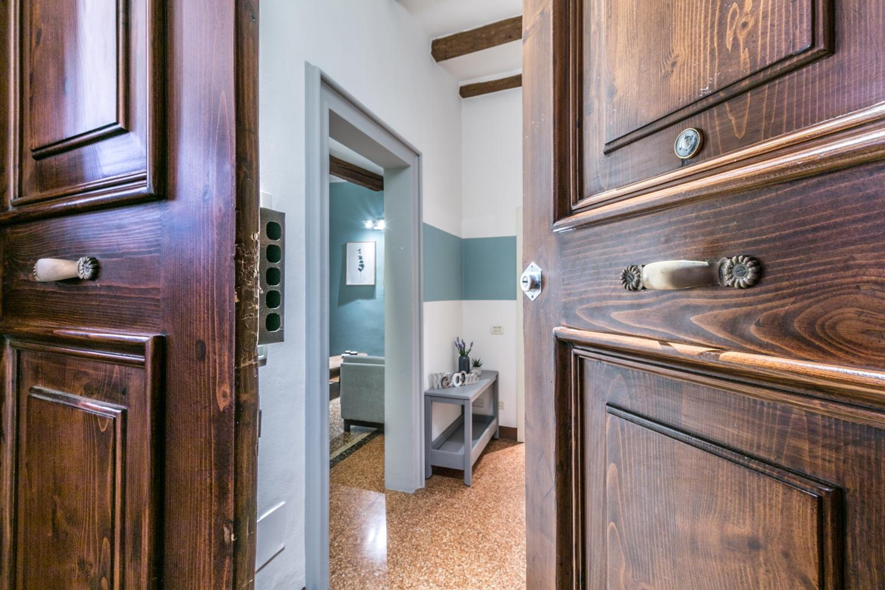 Two-Bedroom Apartment - Photo 40