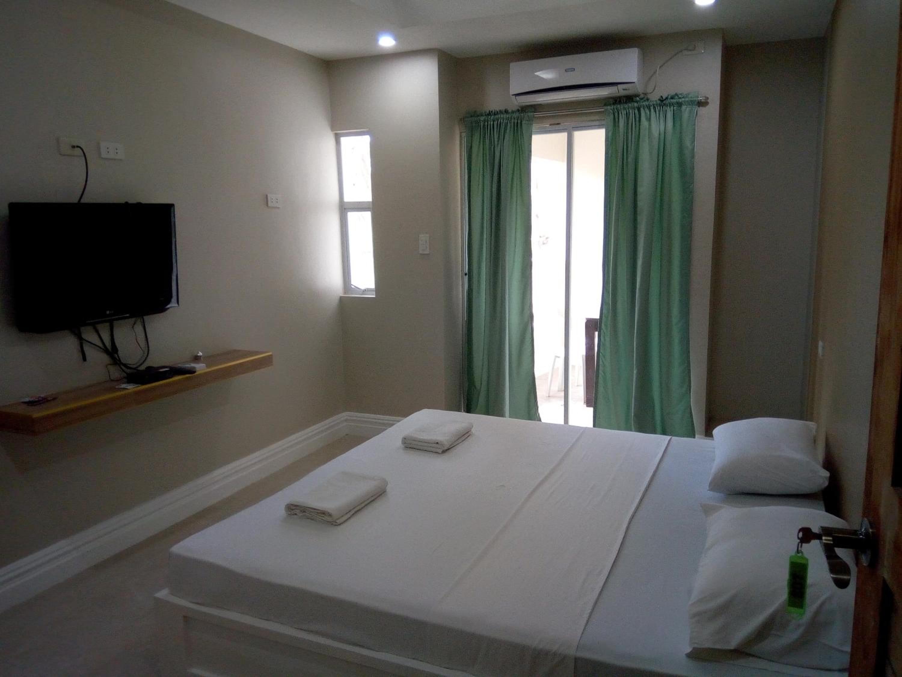 Standard Double Room - Photo 2