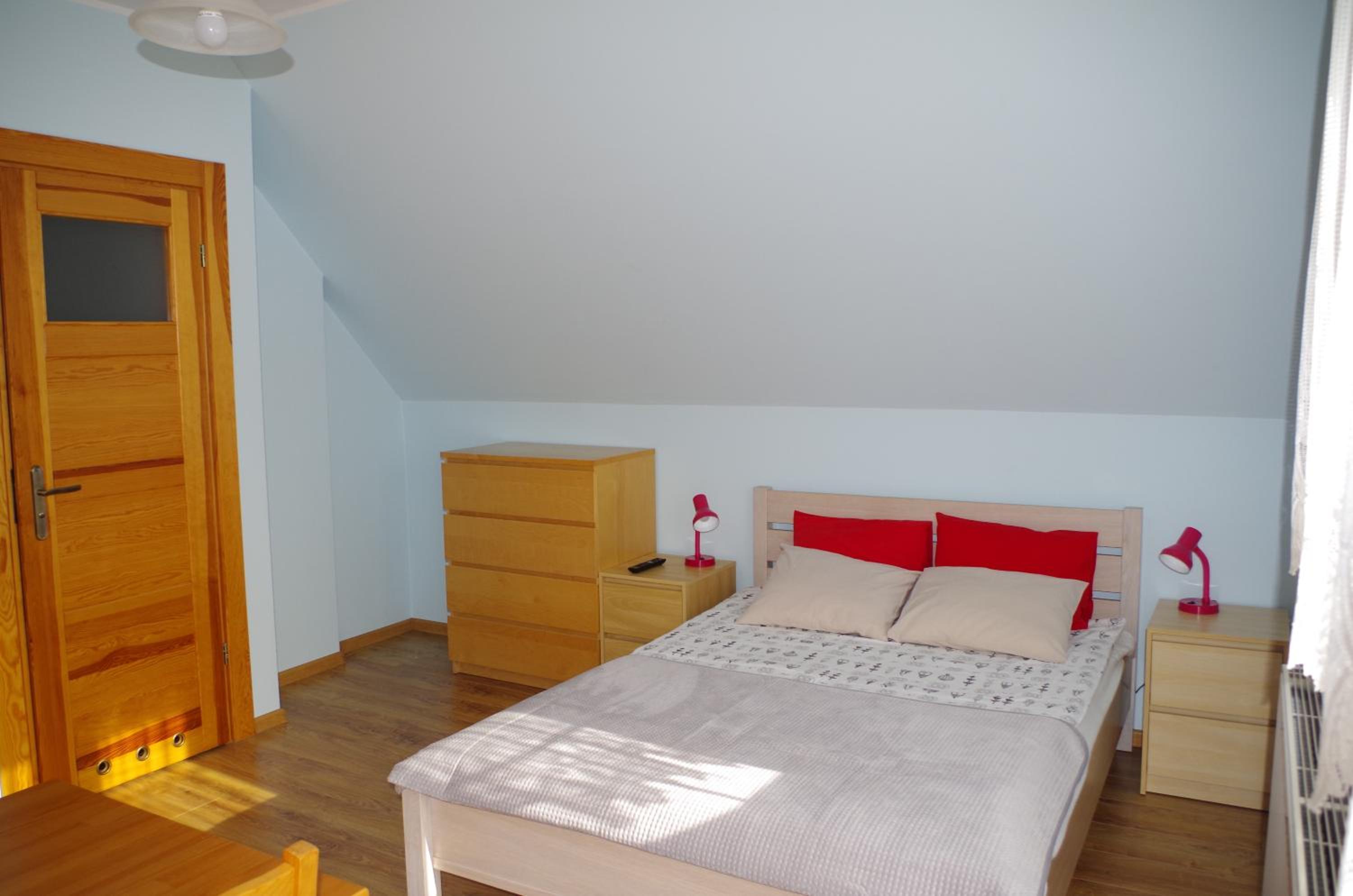 One-Bedroom Apartment photo 3