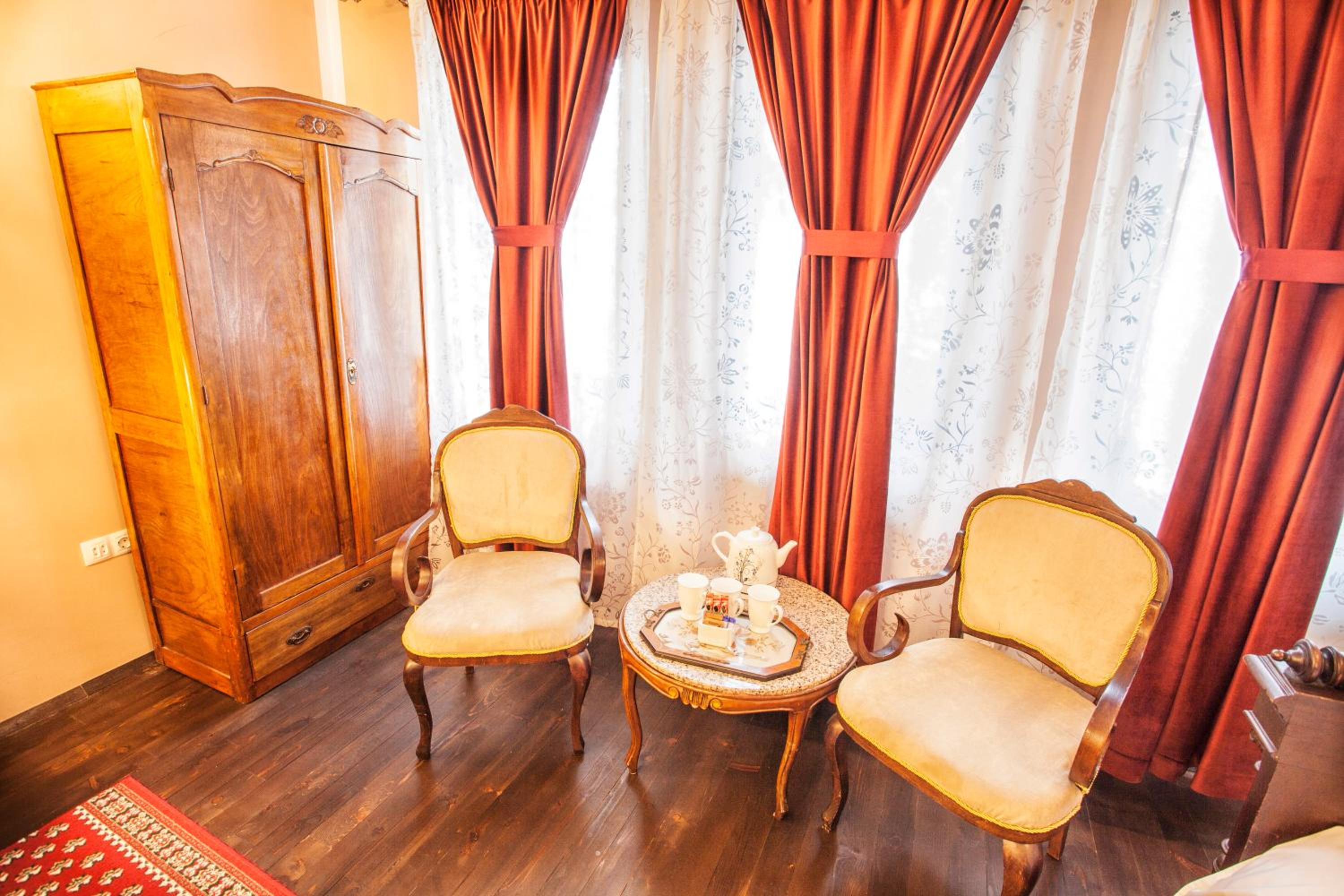 Deluxe Triple Room - Photo 3