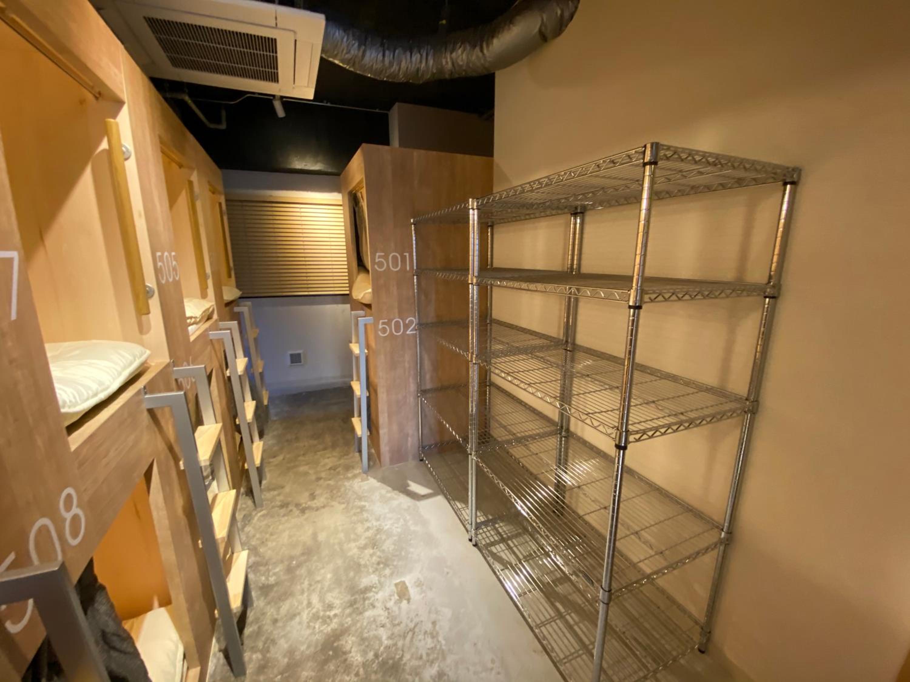 Bunk Bed in Female Dormitory Room   photo 3