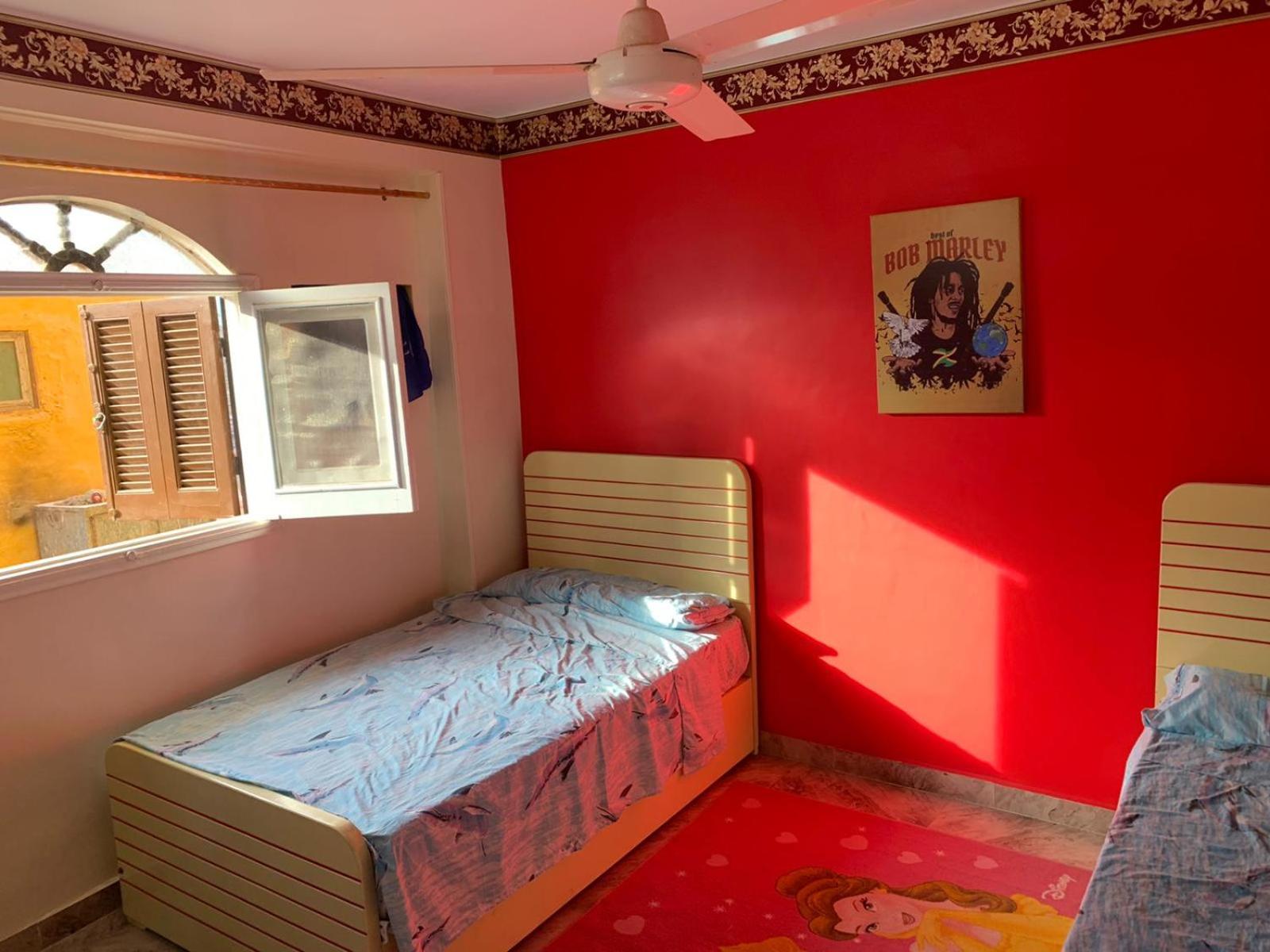 Double or Twin Room with Shared Bathroom photo 2