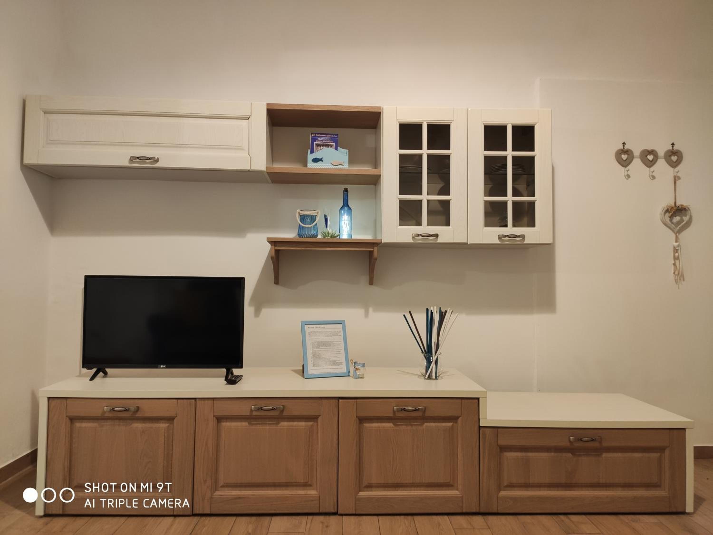 One-Bedroom Apartment - Photo 3