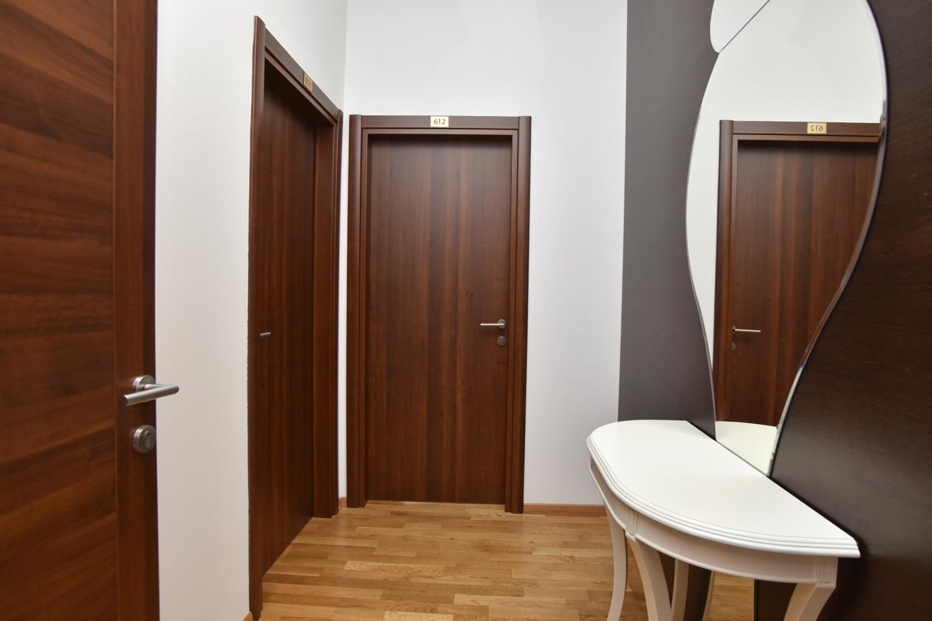 Comfort Quadruple Room without Balcony - Photo 9