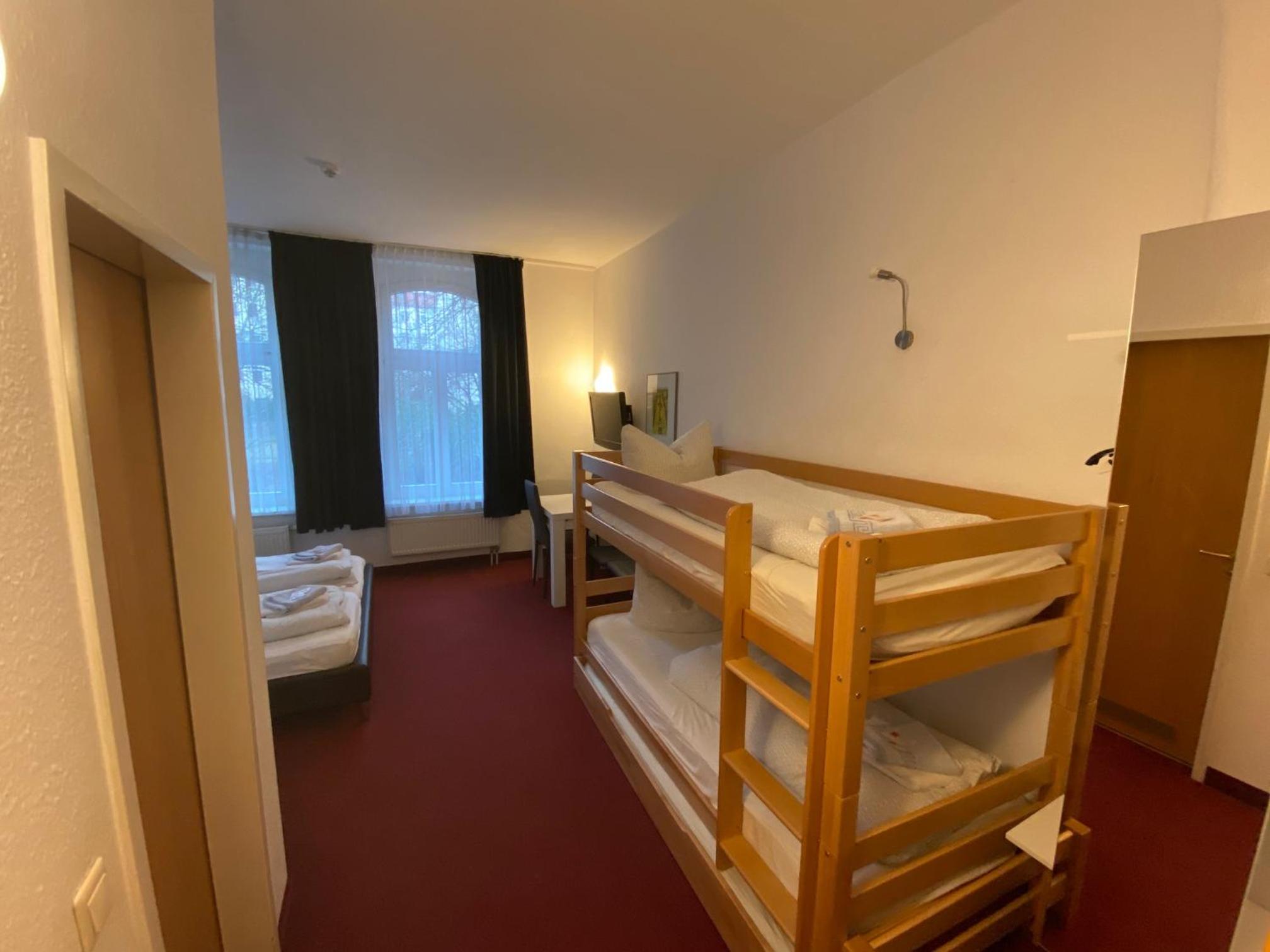 Quadruple Room photo 3