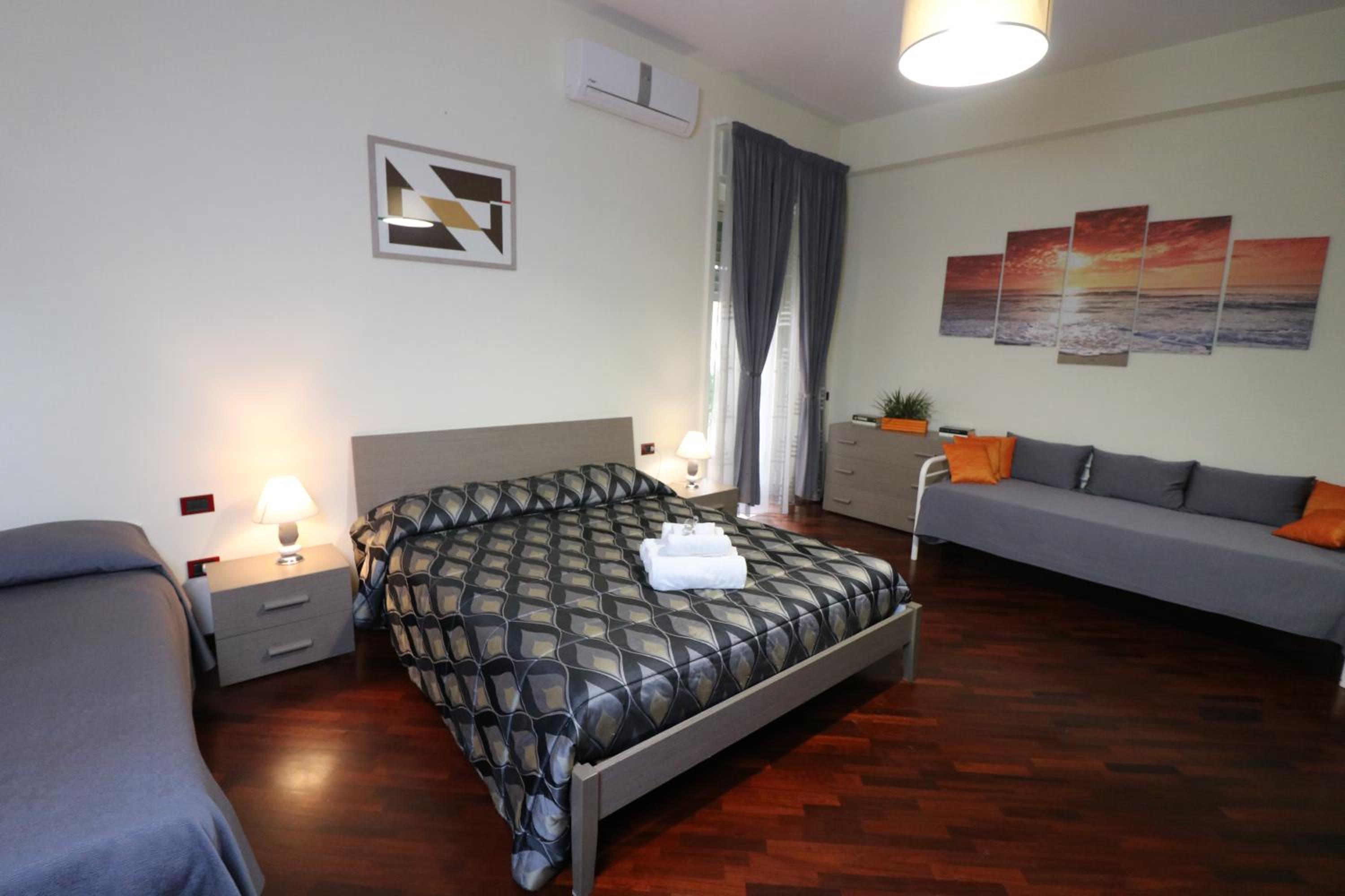 Triple Room - Photo 1