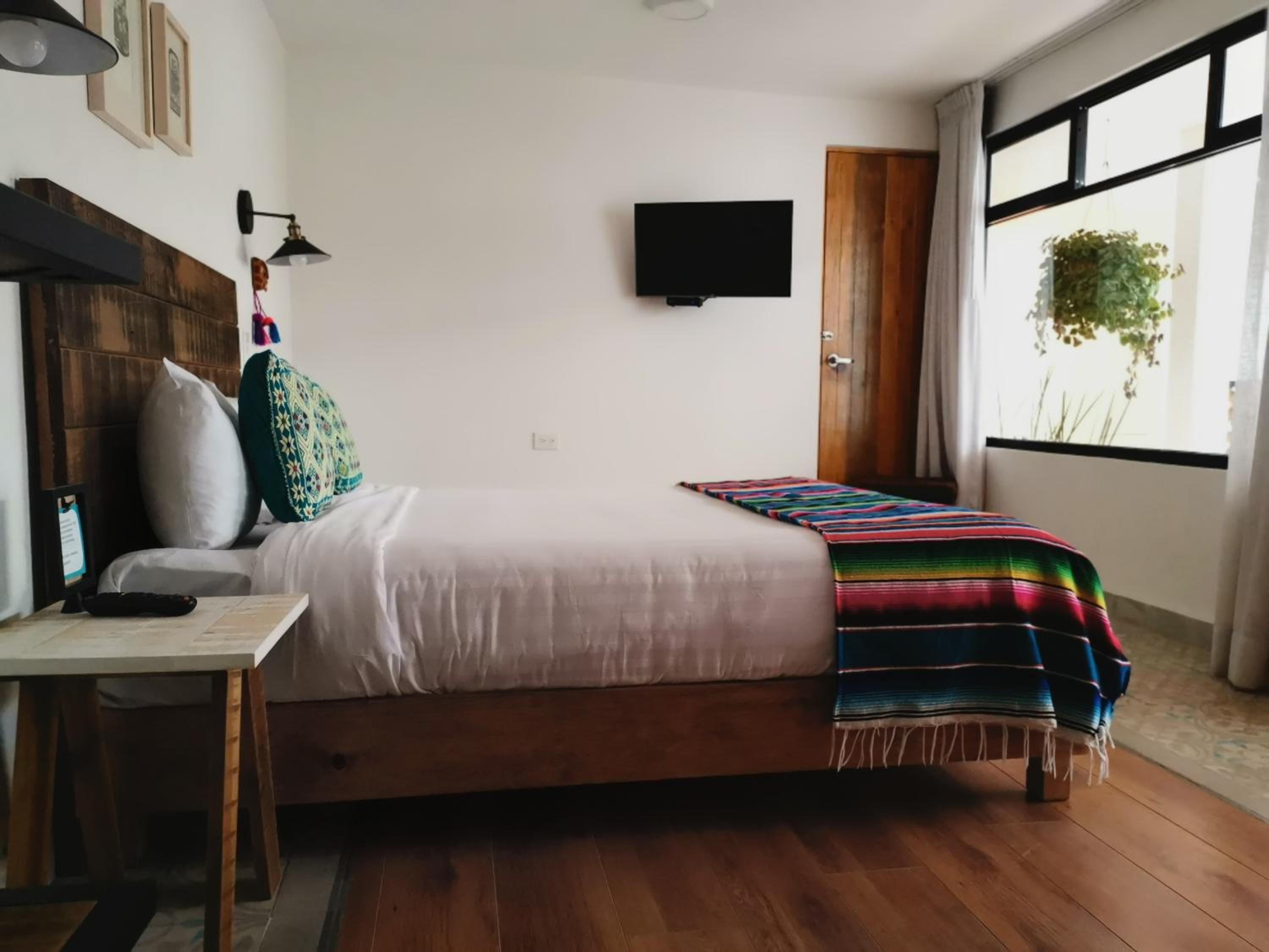Deluxe Queen Room