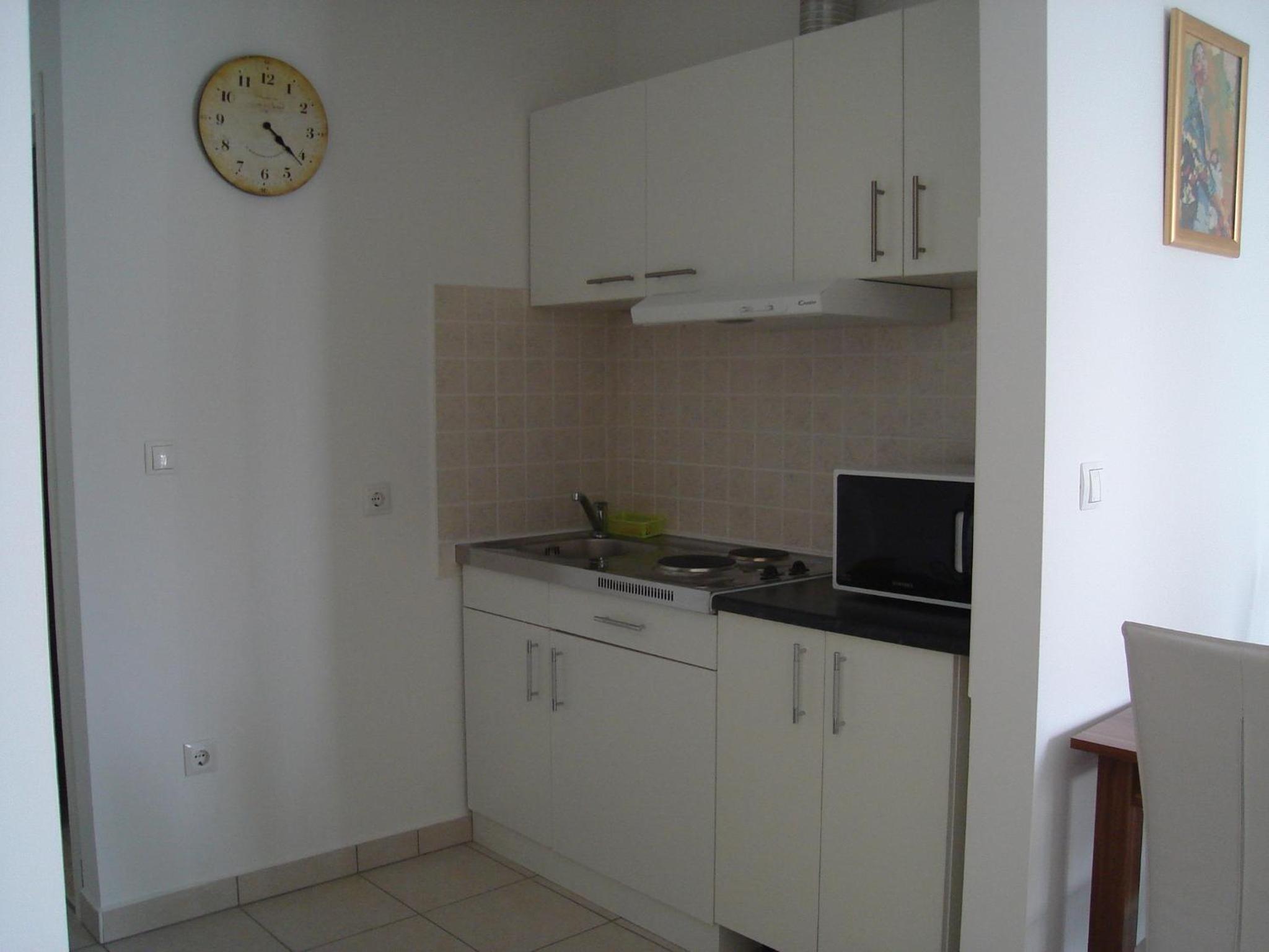 One-Bedroom Apartment with Balcony/Terrace and Sea View photo 2