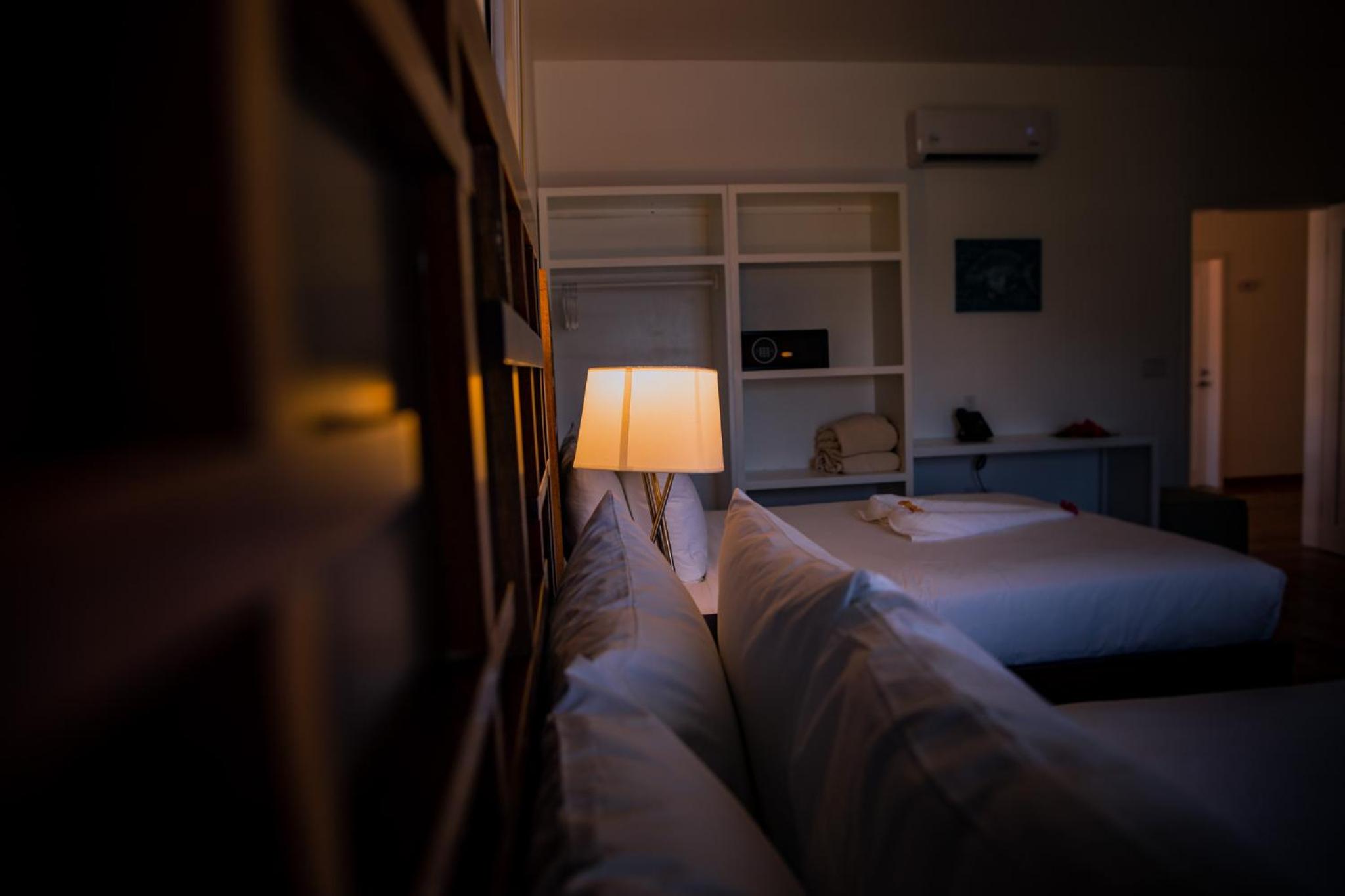 Deluxe Double Room with Balcony photo 1