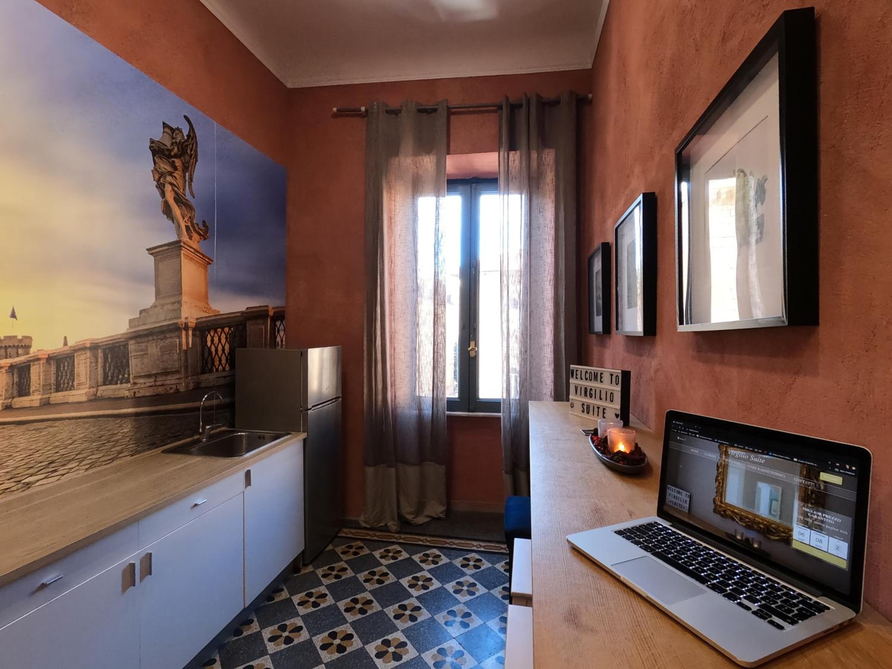 Double Room with Balcony photo 2
