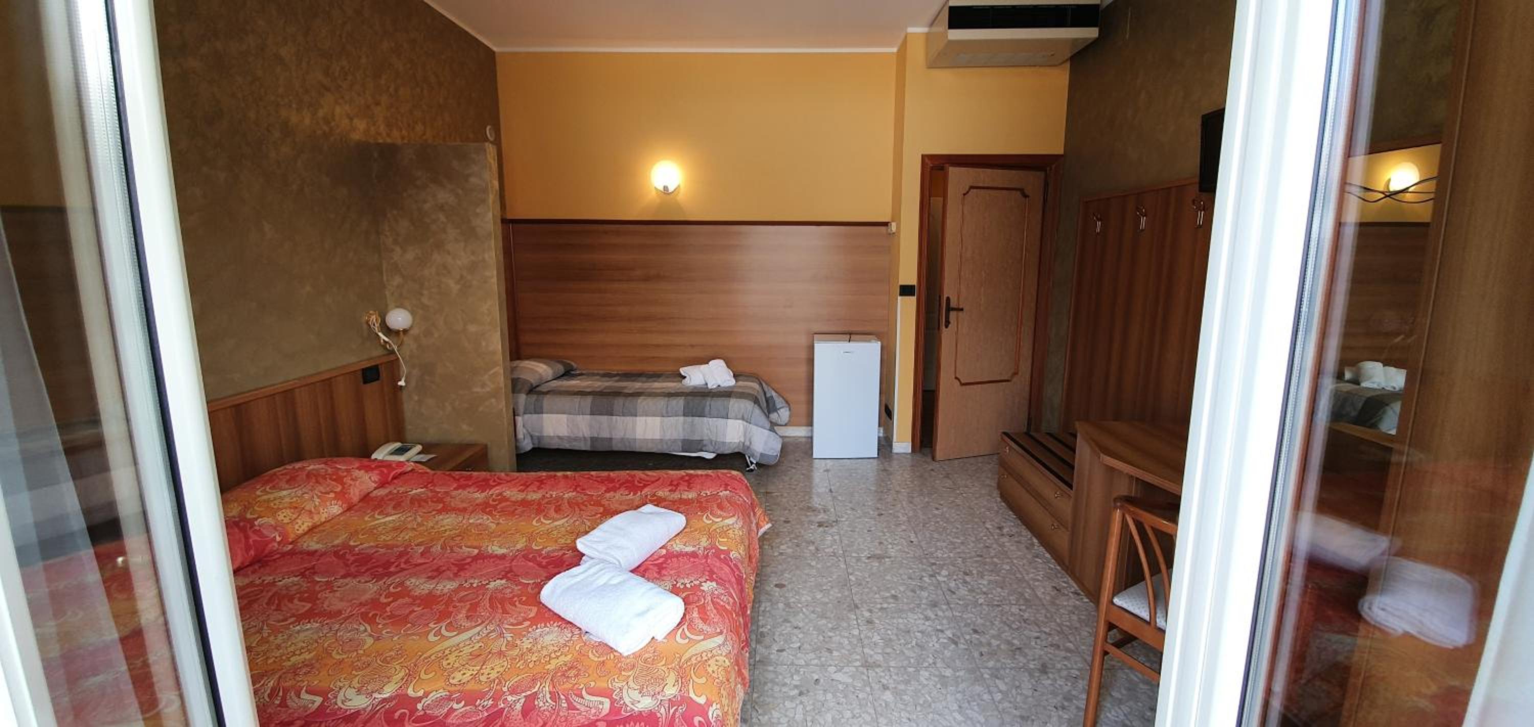 Classic Triple Room