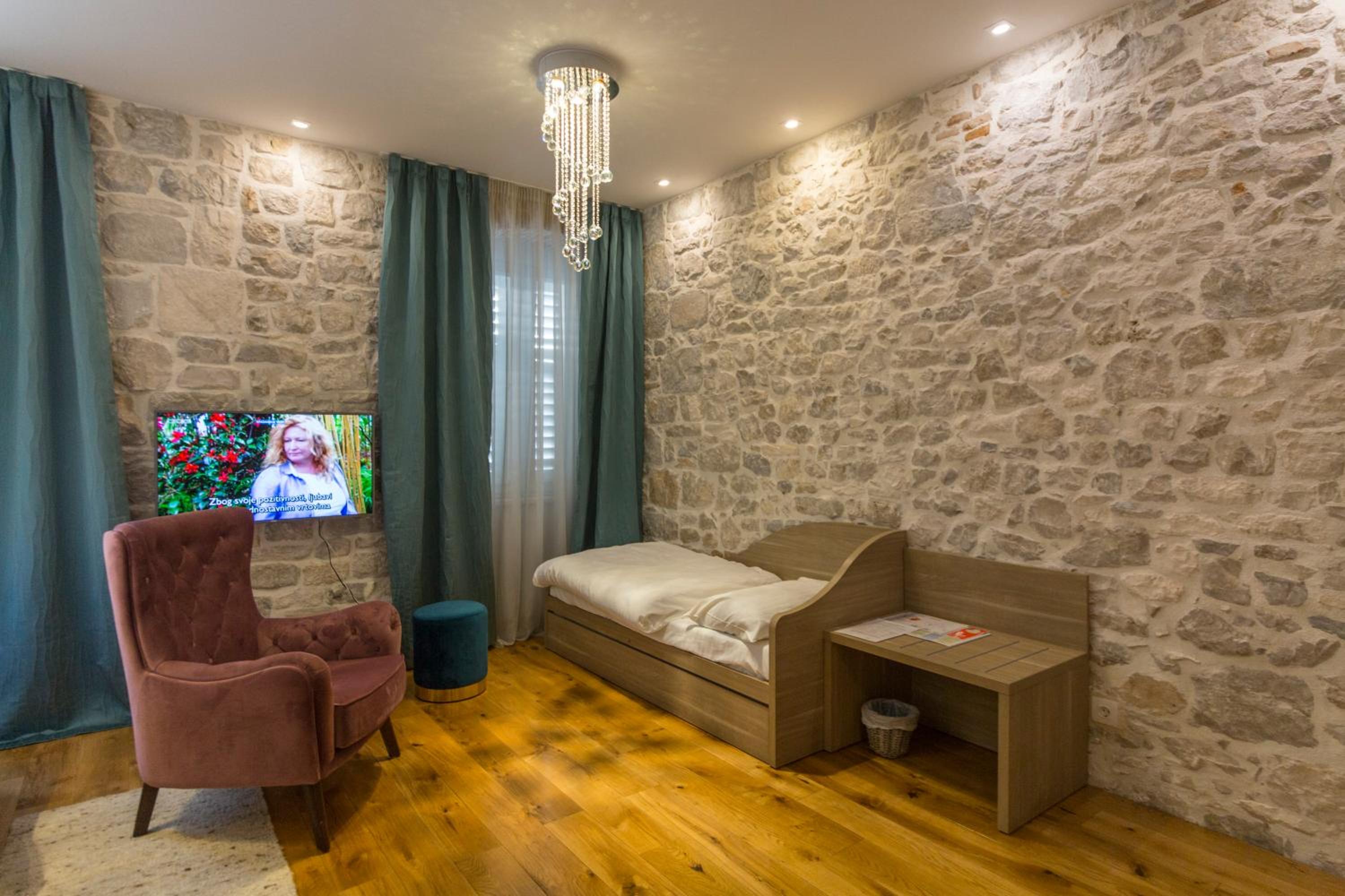 Triple Room photo 2