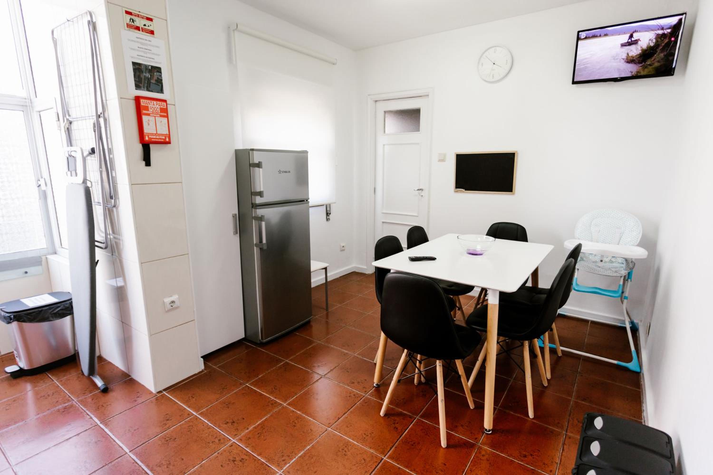 Apartment - Photo 48