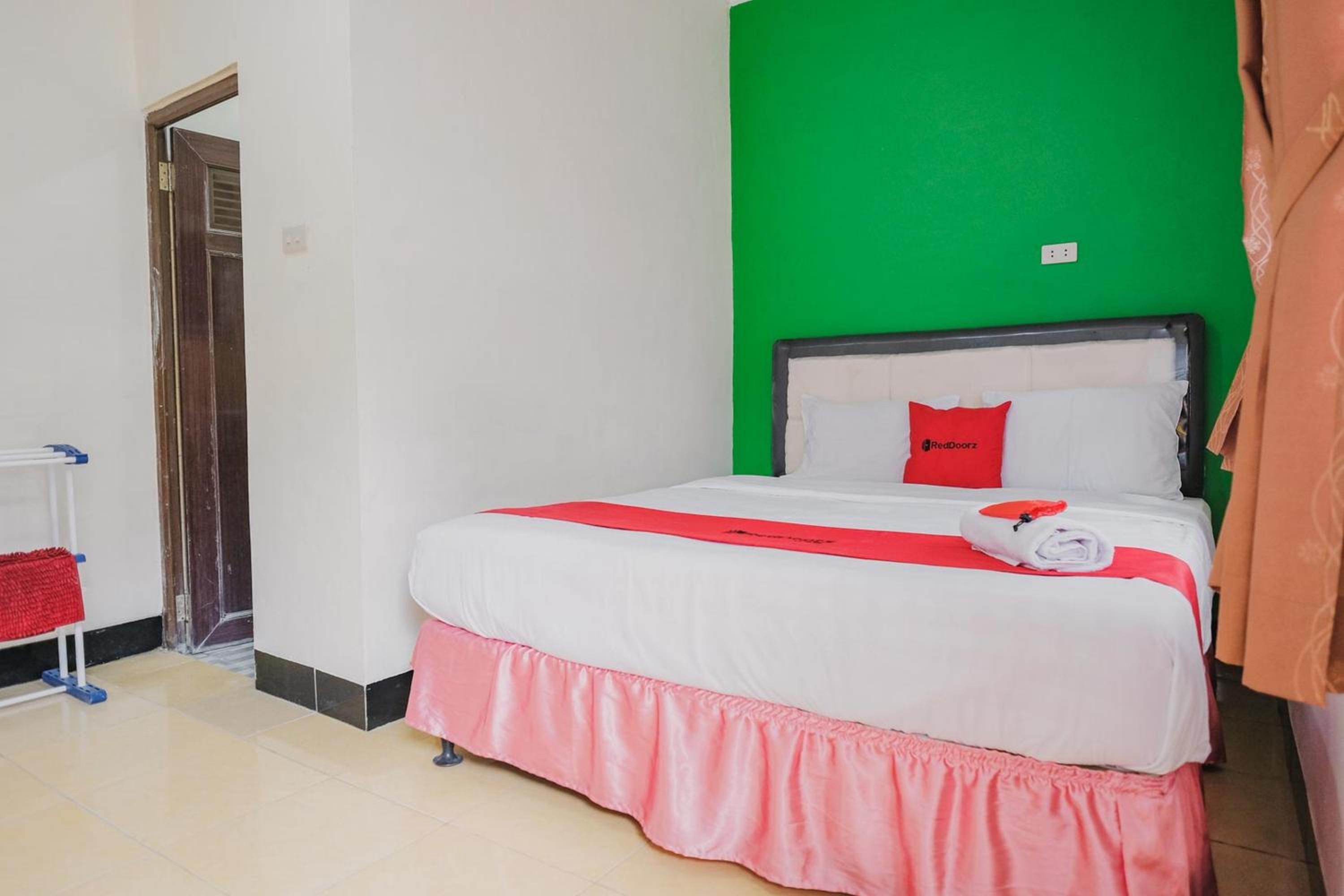 Double Room - Photo 8