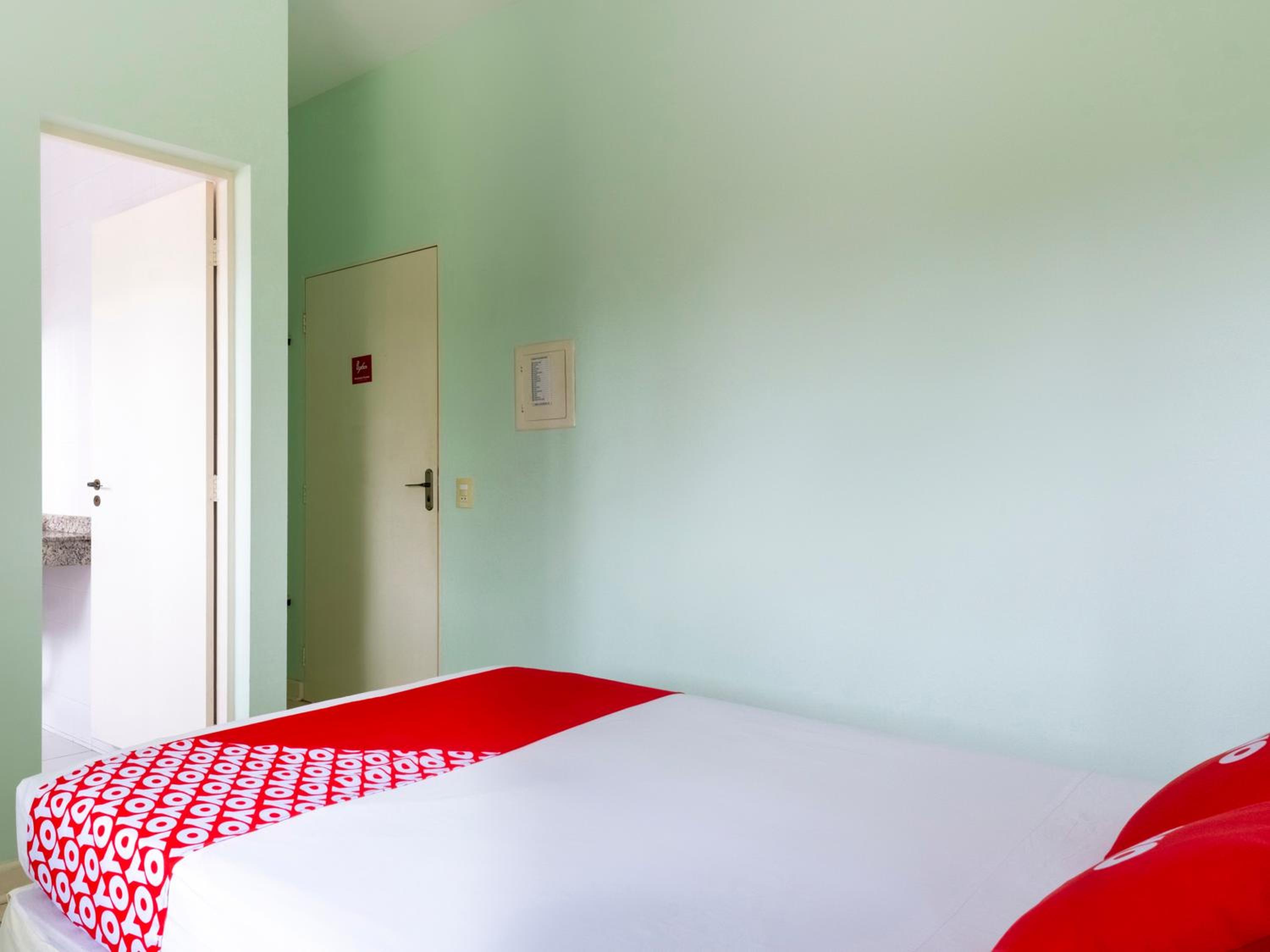 Double Room - Photo 2
