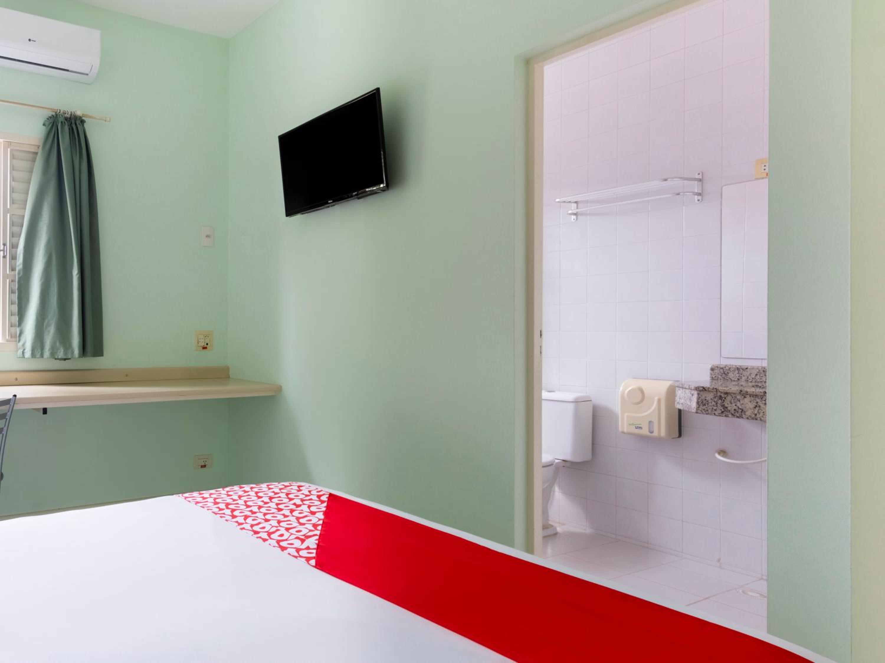 Double Room - Photo 3