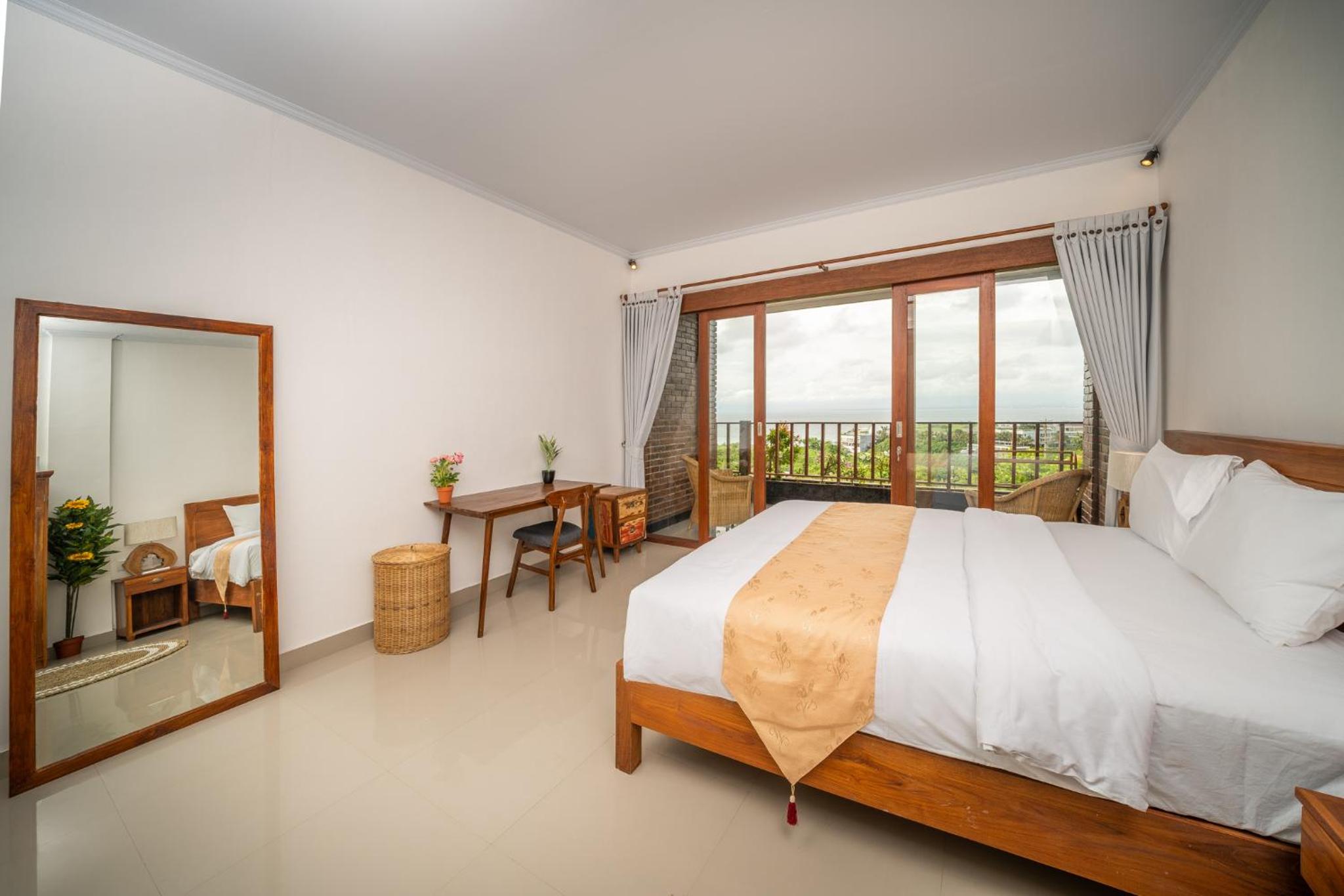 Deluxe Double Room with Sea View - Photo 4
