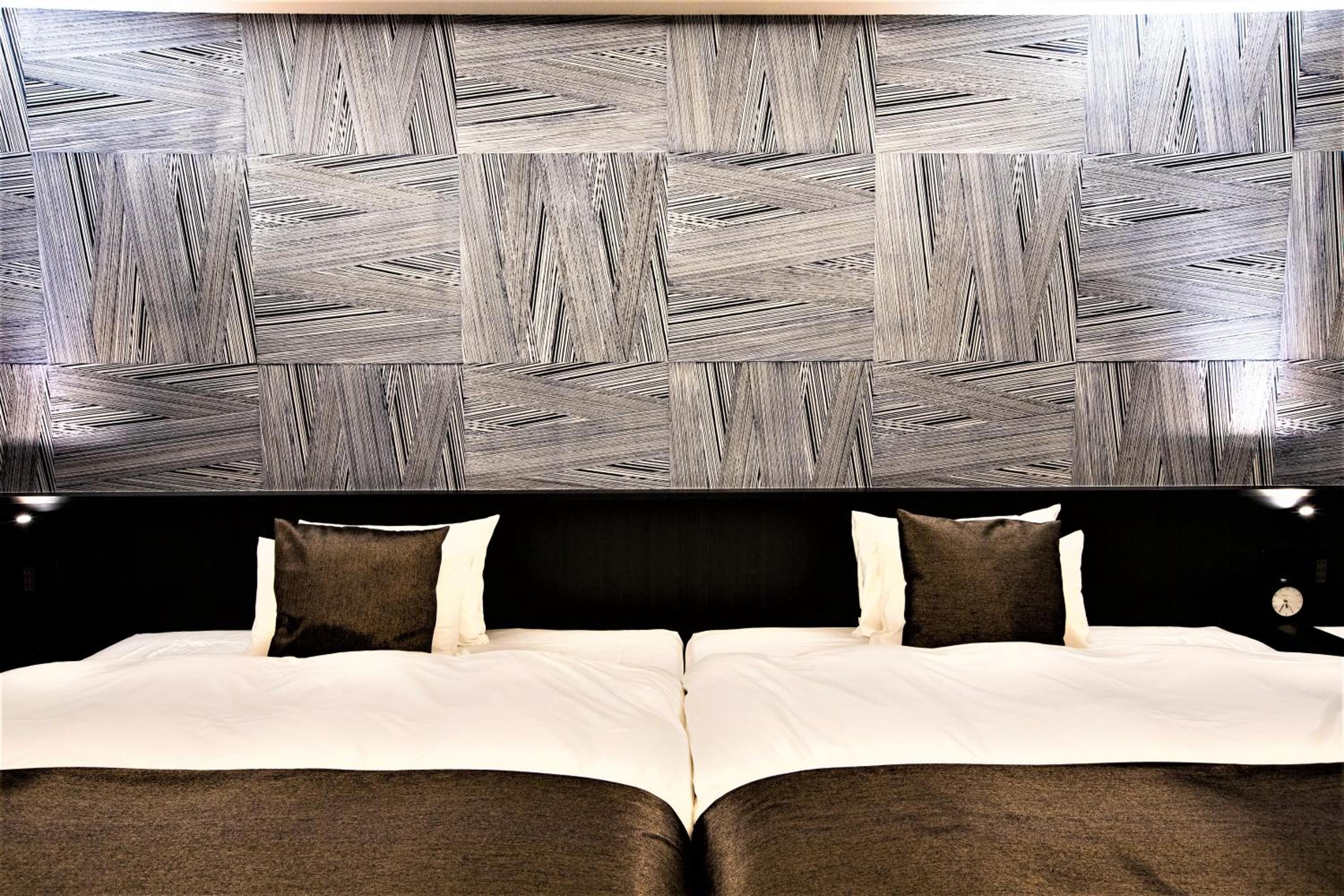 Deluxe Twin Room - Photo 10