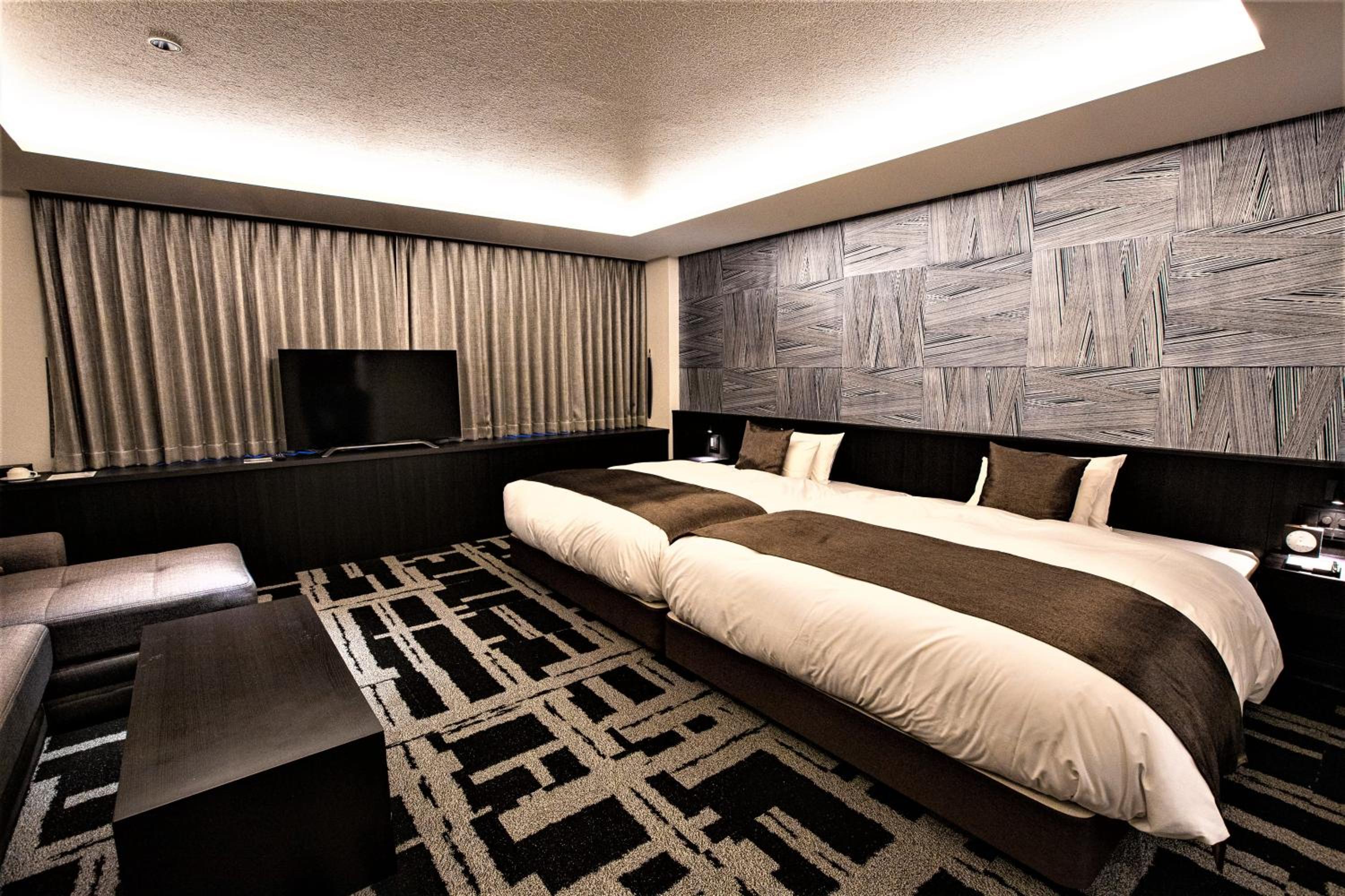 Deluxe Twin Room - Photo 13