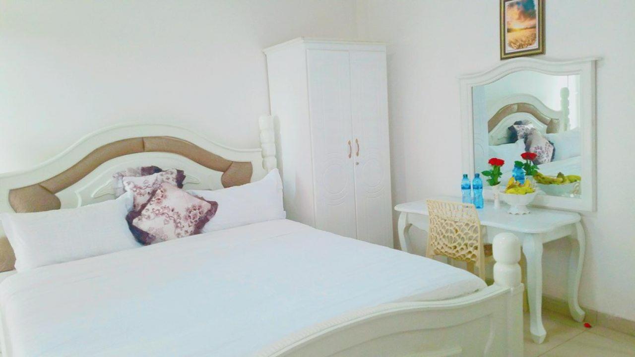 Standard Queen Room photo 1