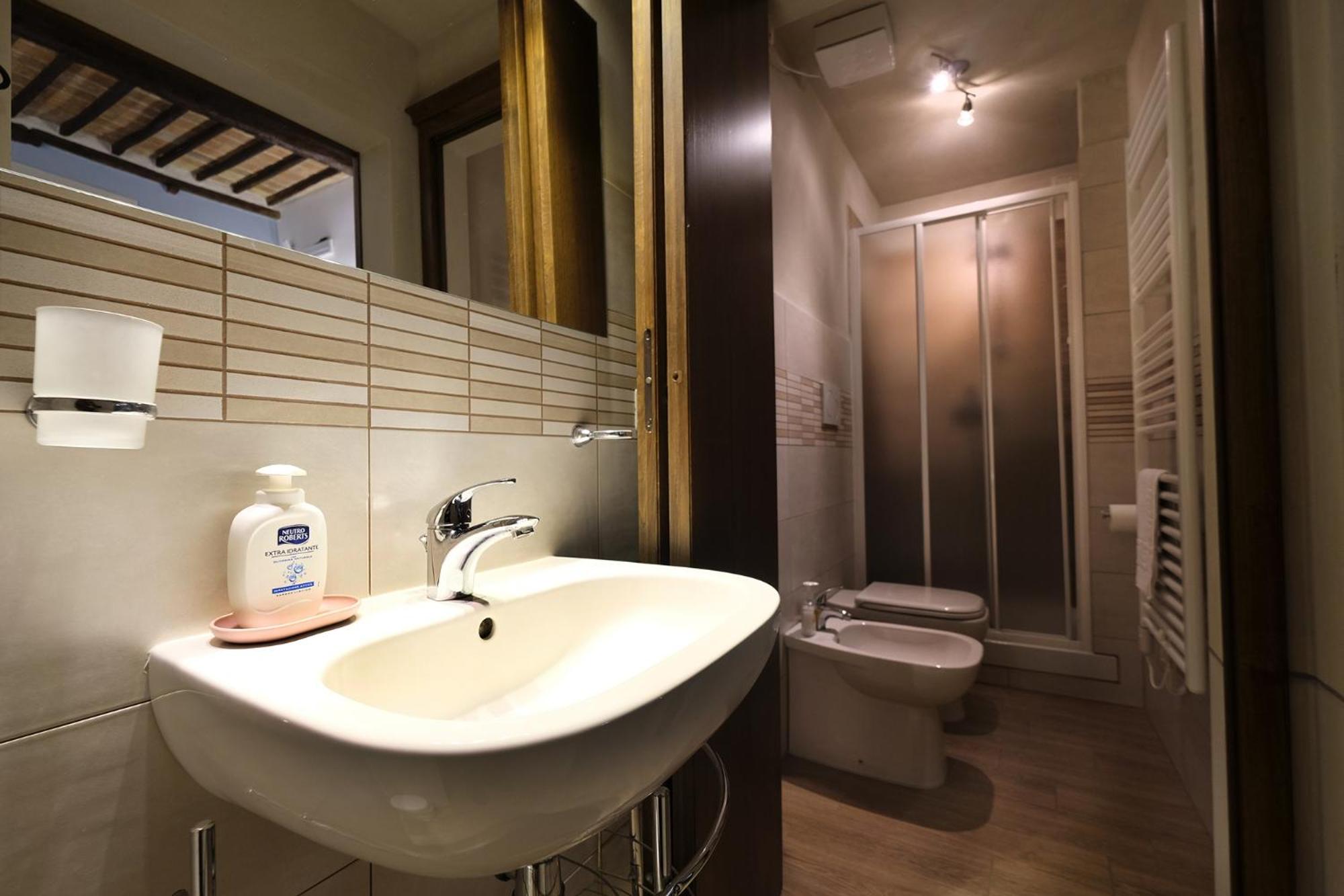 Apartment Ground Floor - Photo 10