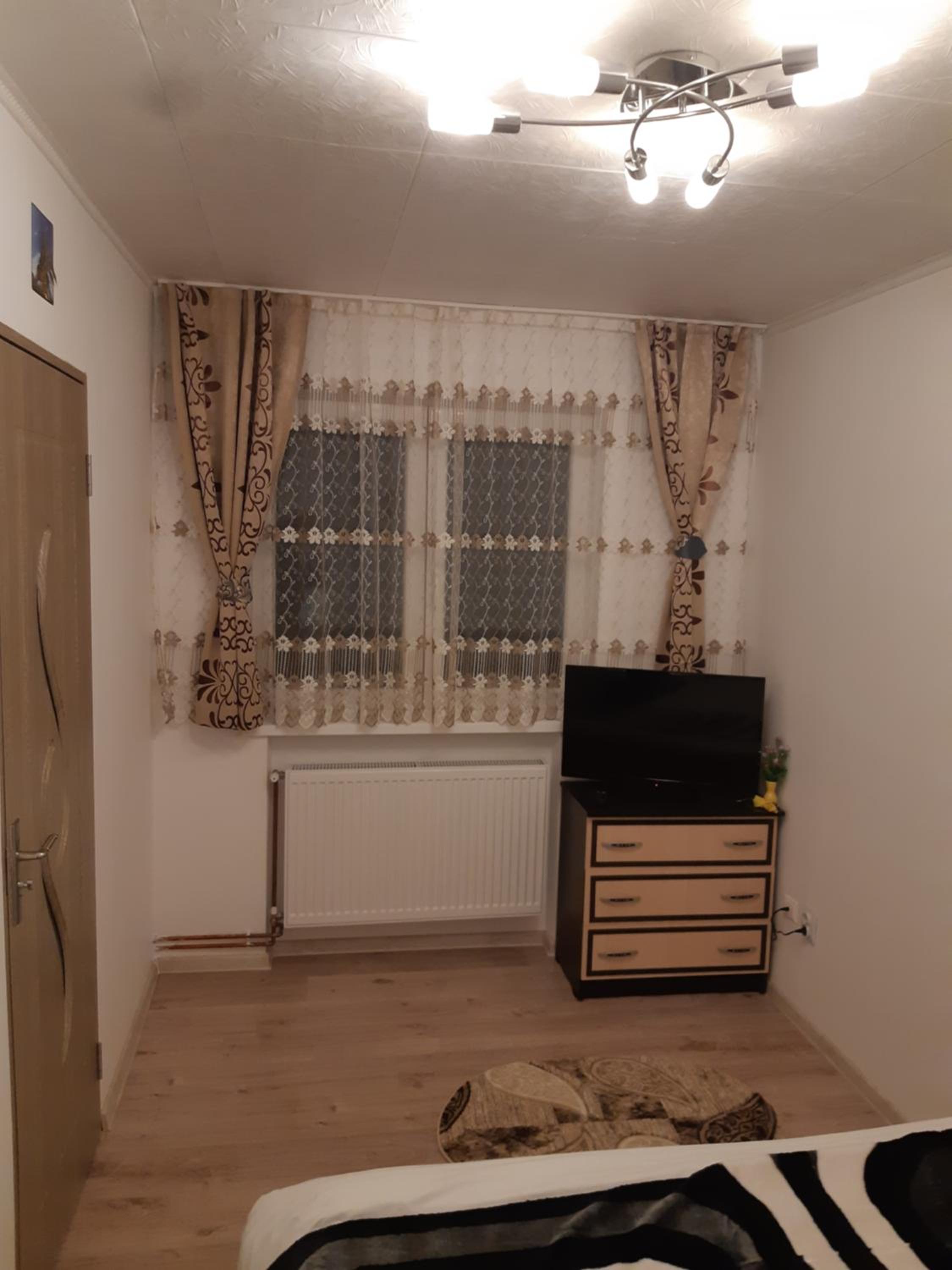 One-Bedroom Apartment - Photo 36