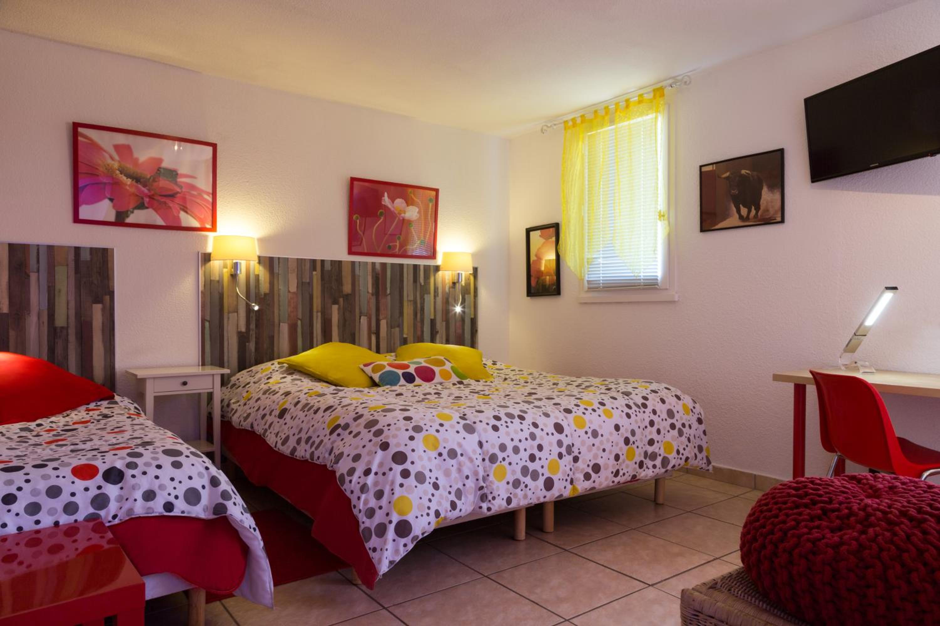 Family Room (5 Adults)