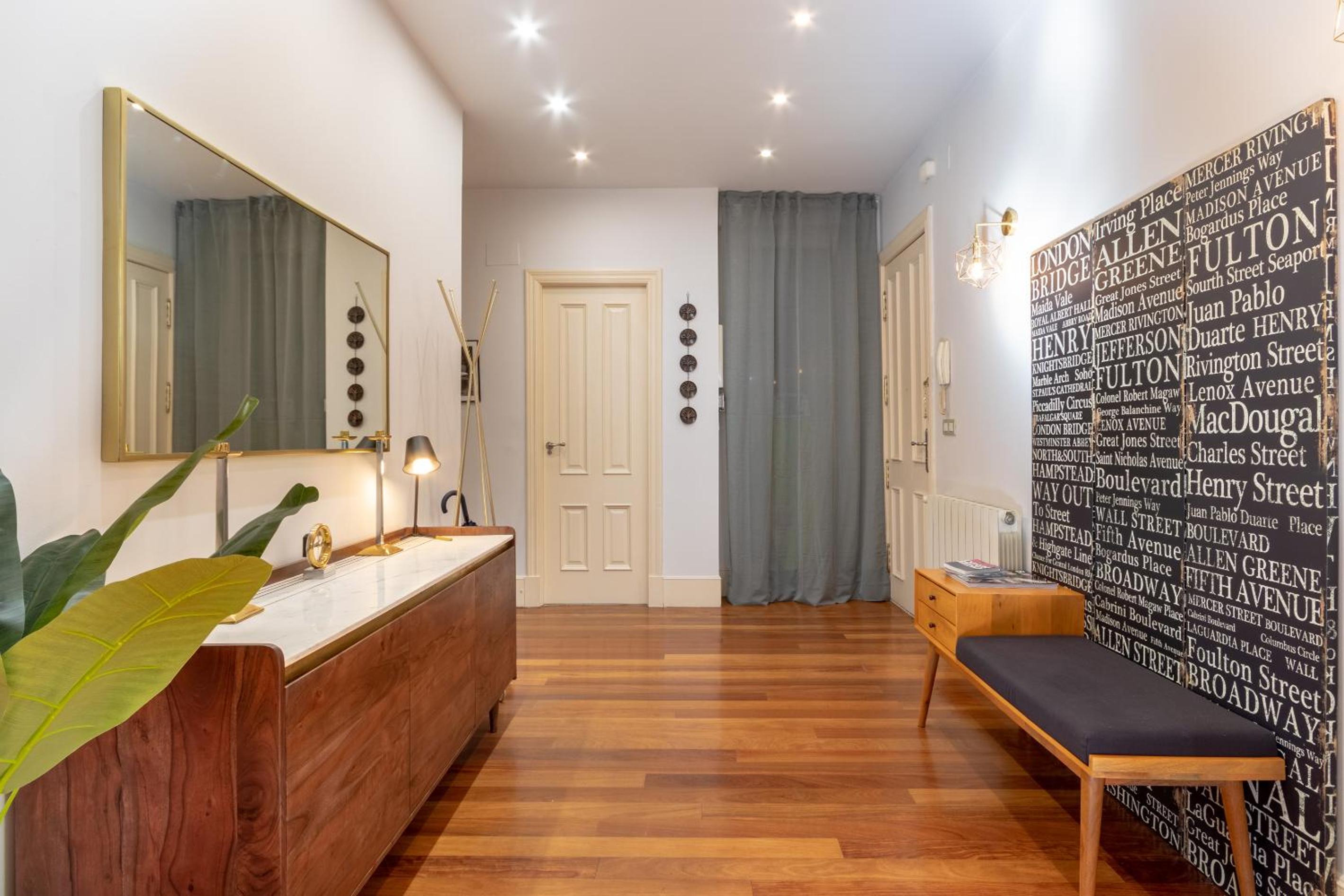 Two-Bedroom Apartment - Photo 18