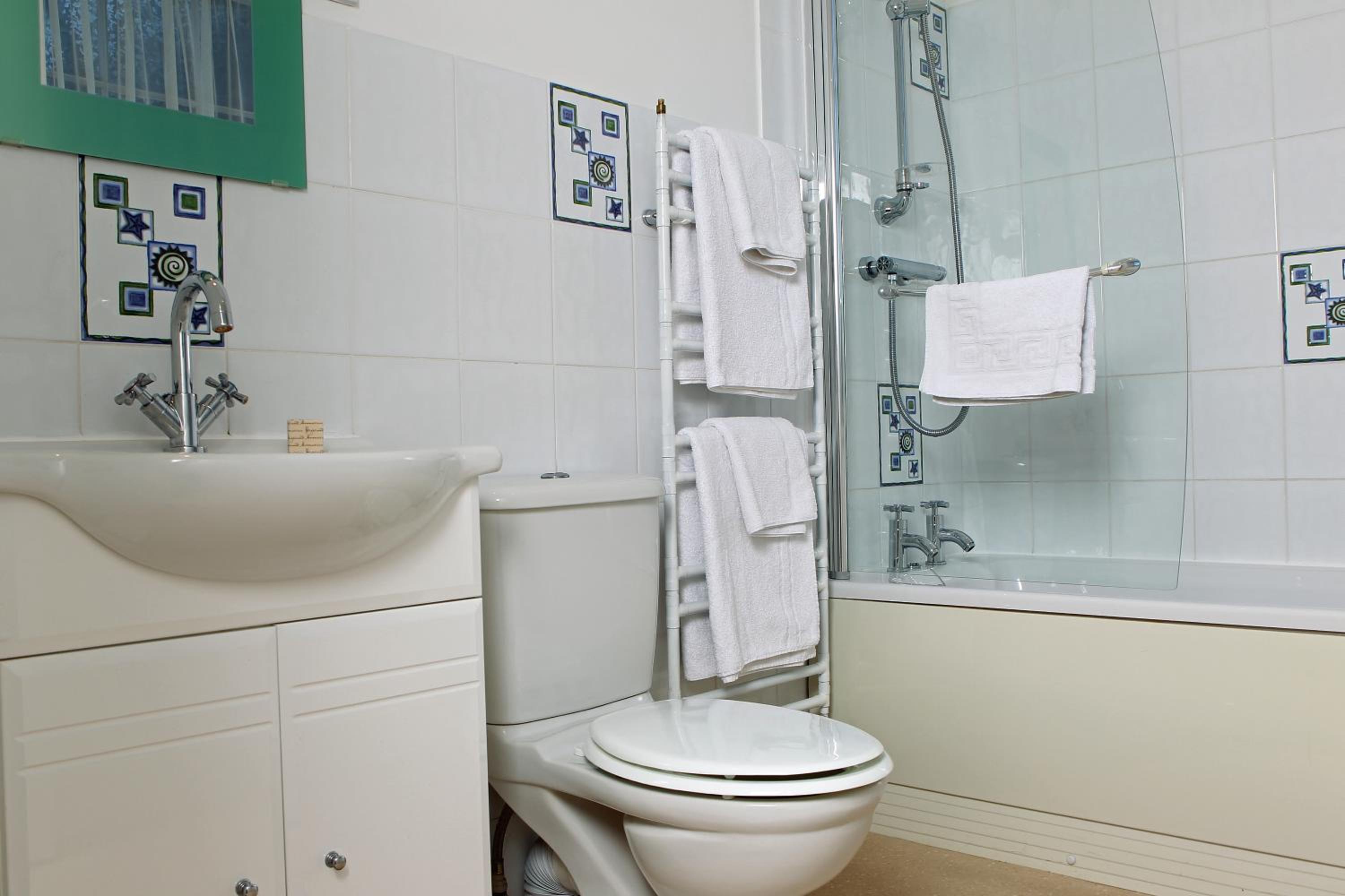 Double Room - Photo 8