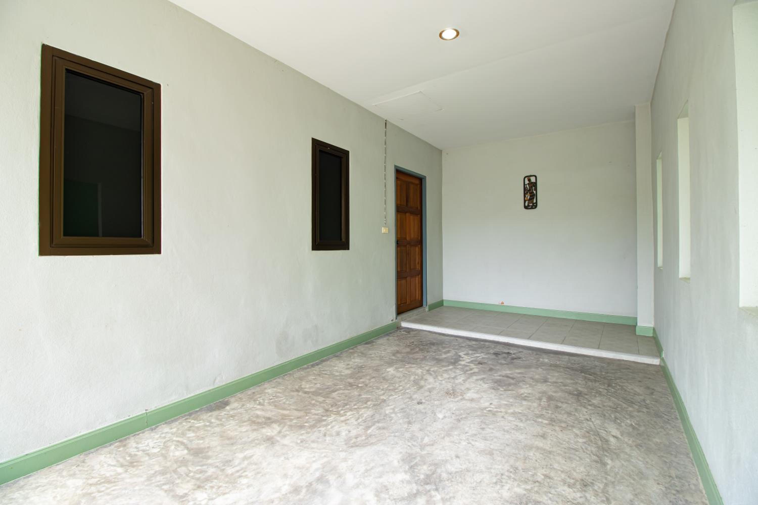 Double Room - Photo 12