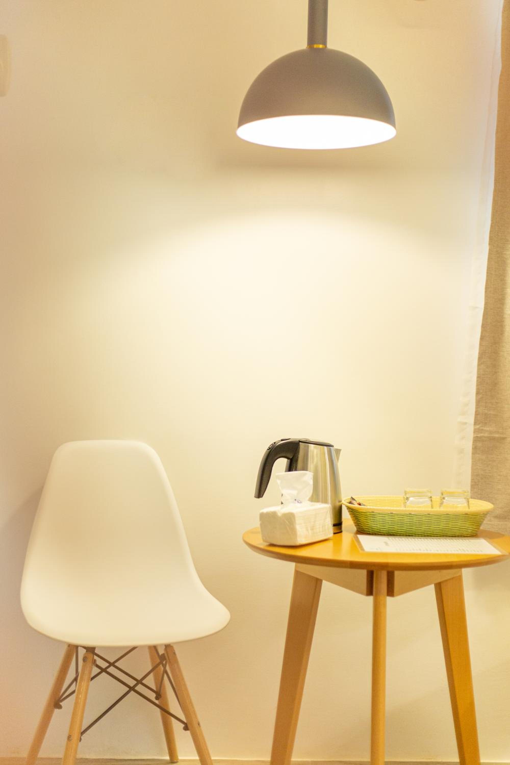 One-Bedroom Apartment - Photo 14