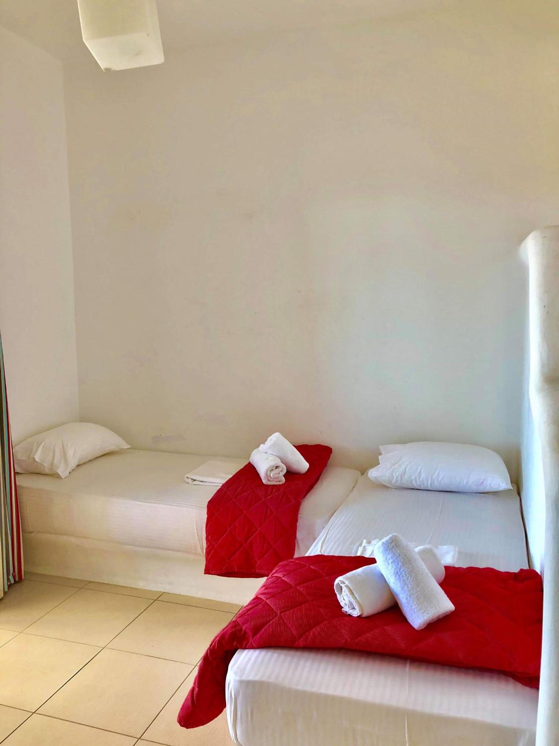 Studio Apartment - Photo 1
