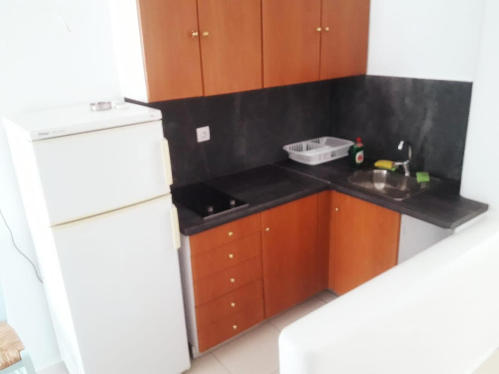 Studio Apartment - Photo 5