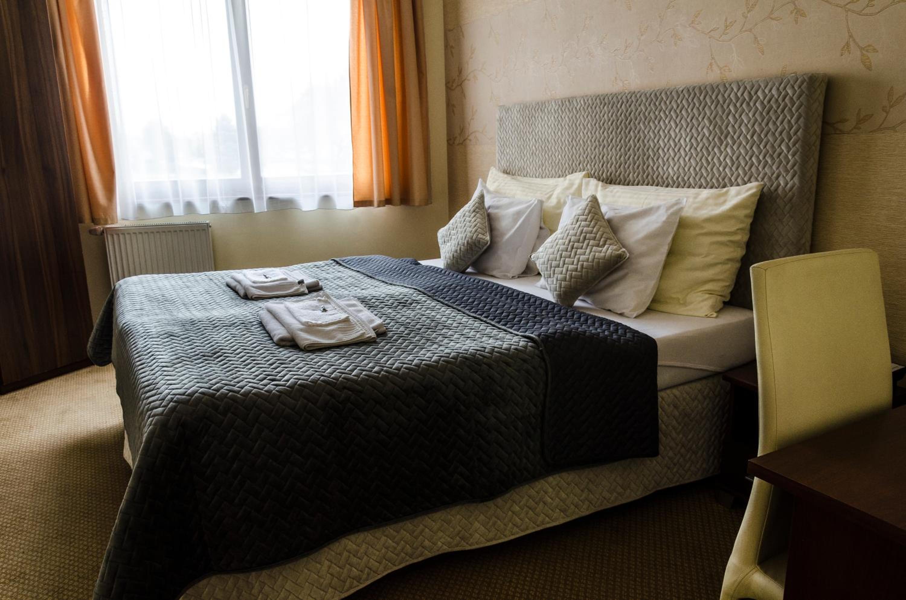 Double Room - Photo 4