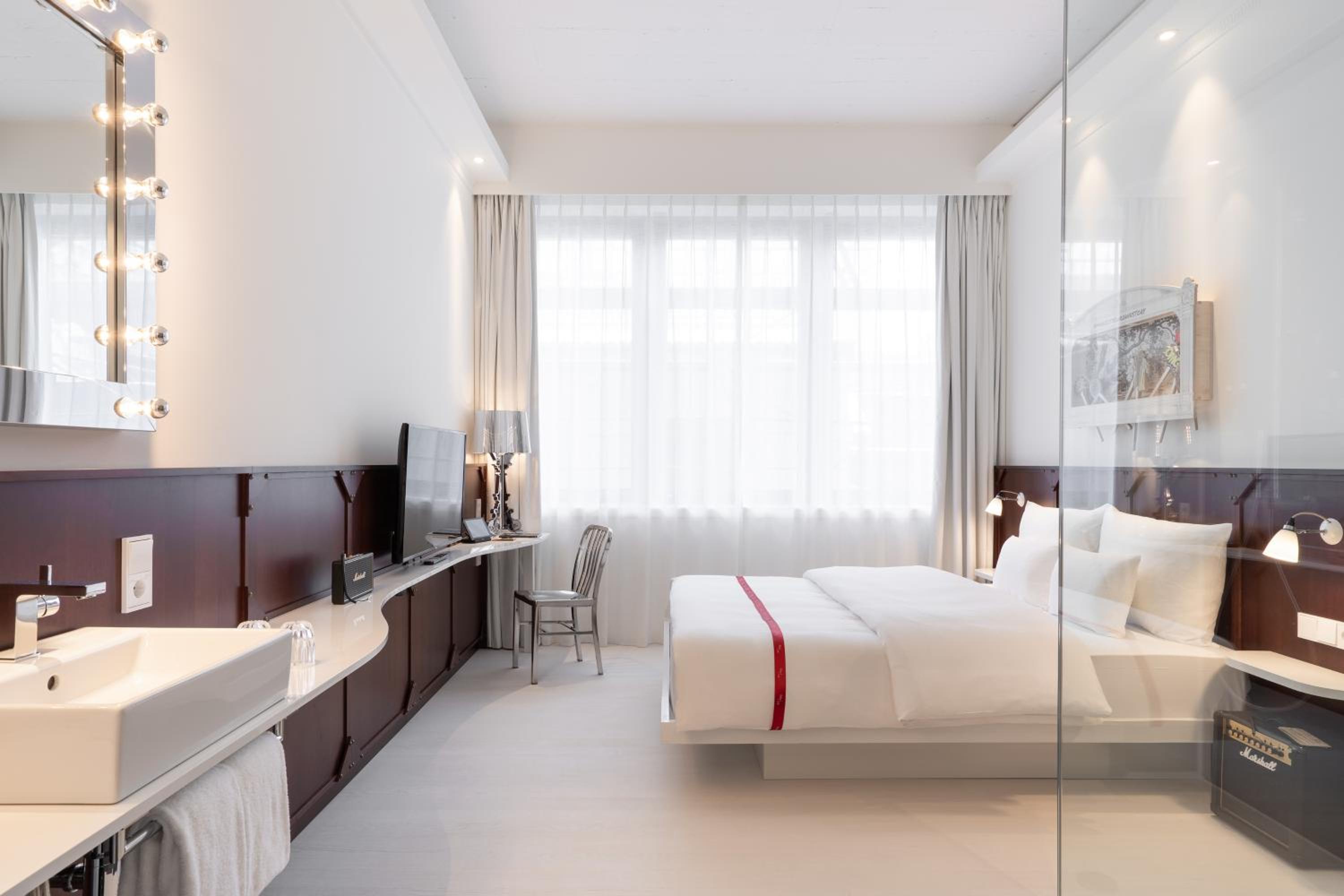 Lovely Room - Photo 1