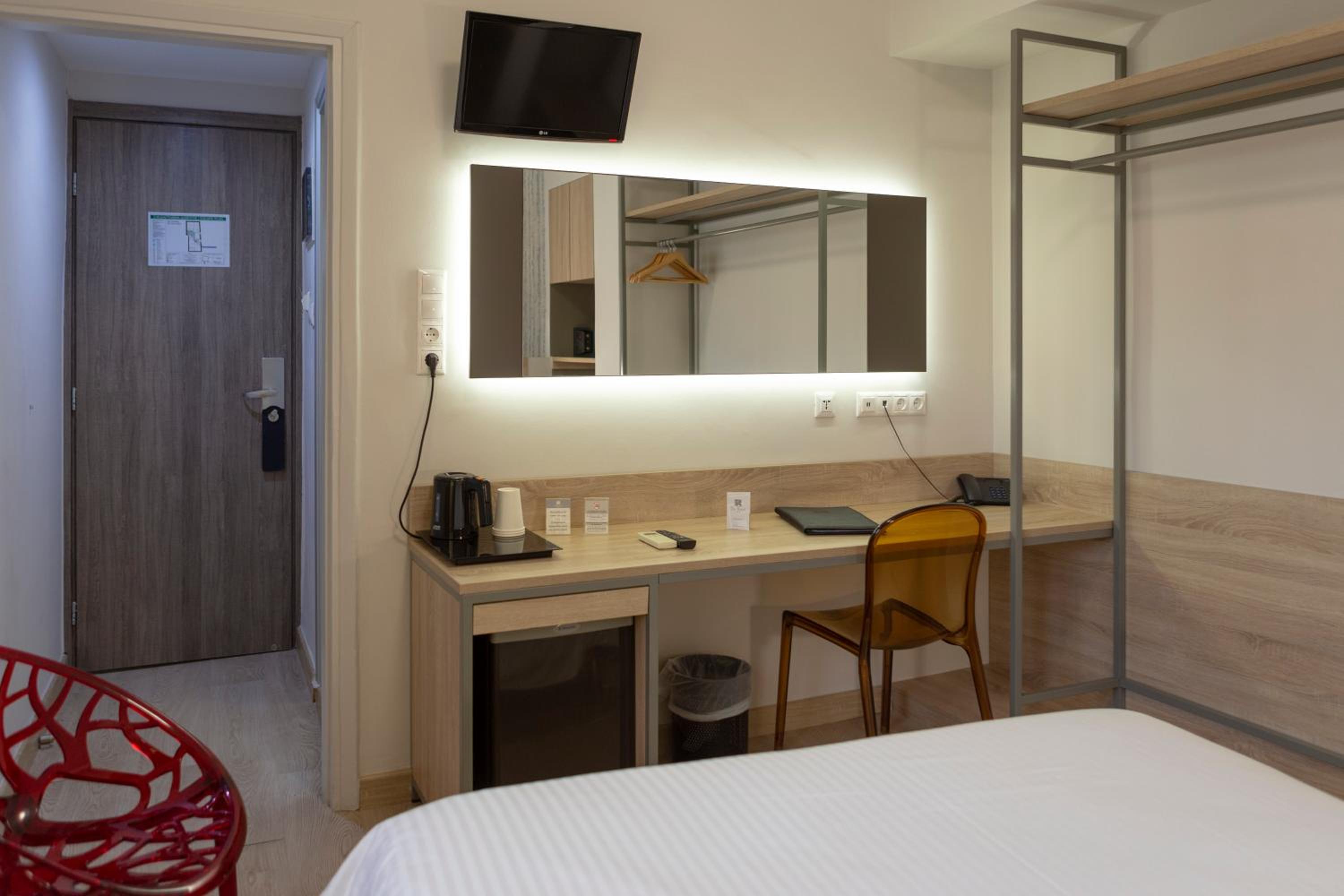 Twin or Double Room photo 1