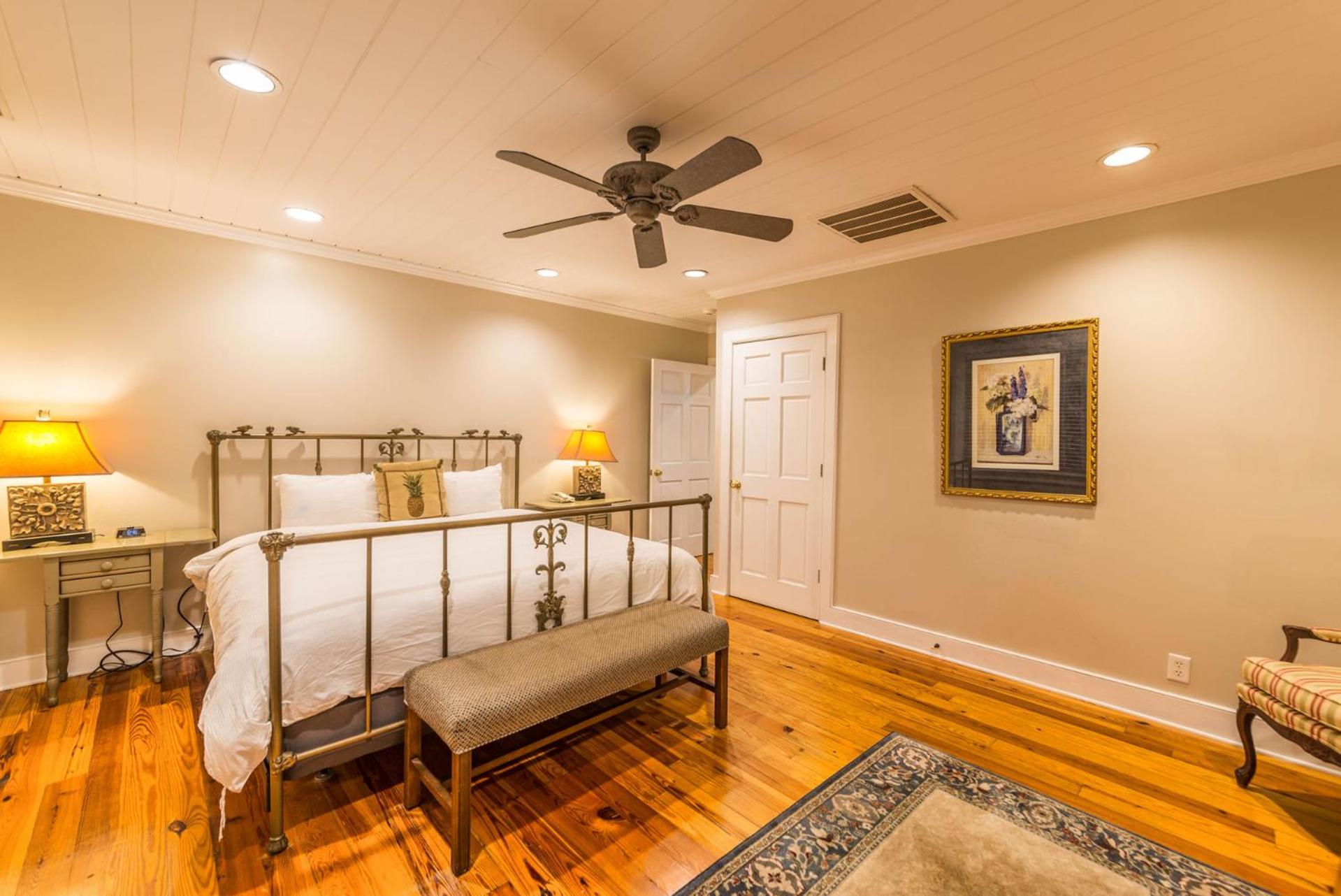 One-Bedroom Cottage