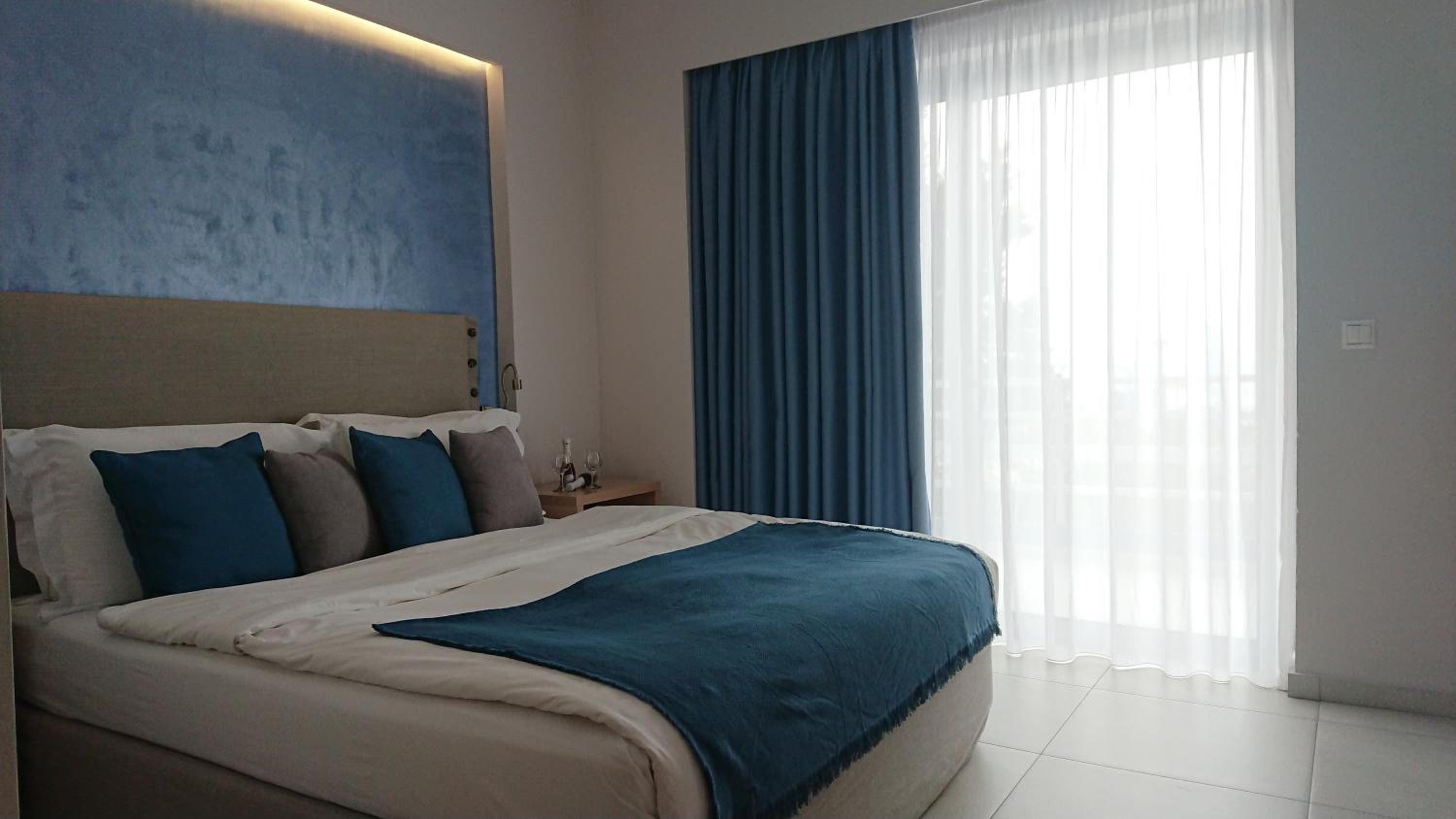 Studio with Sea View