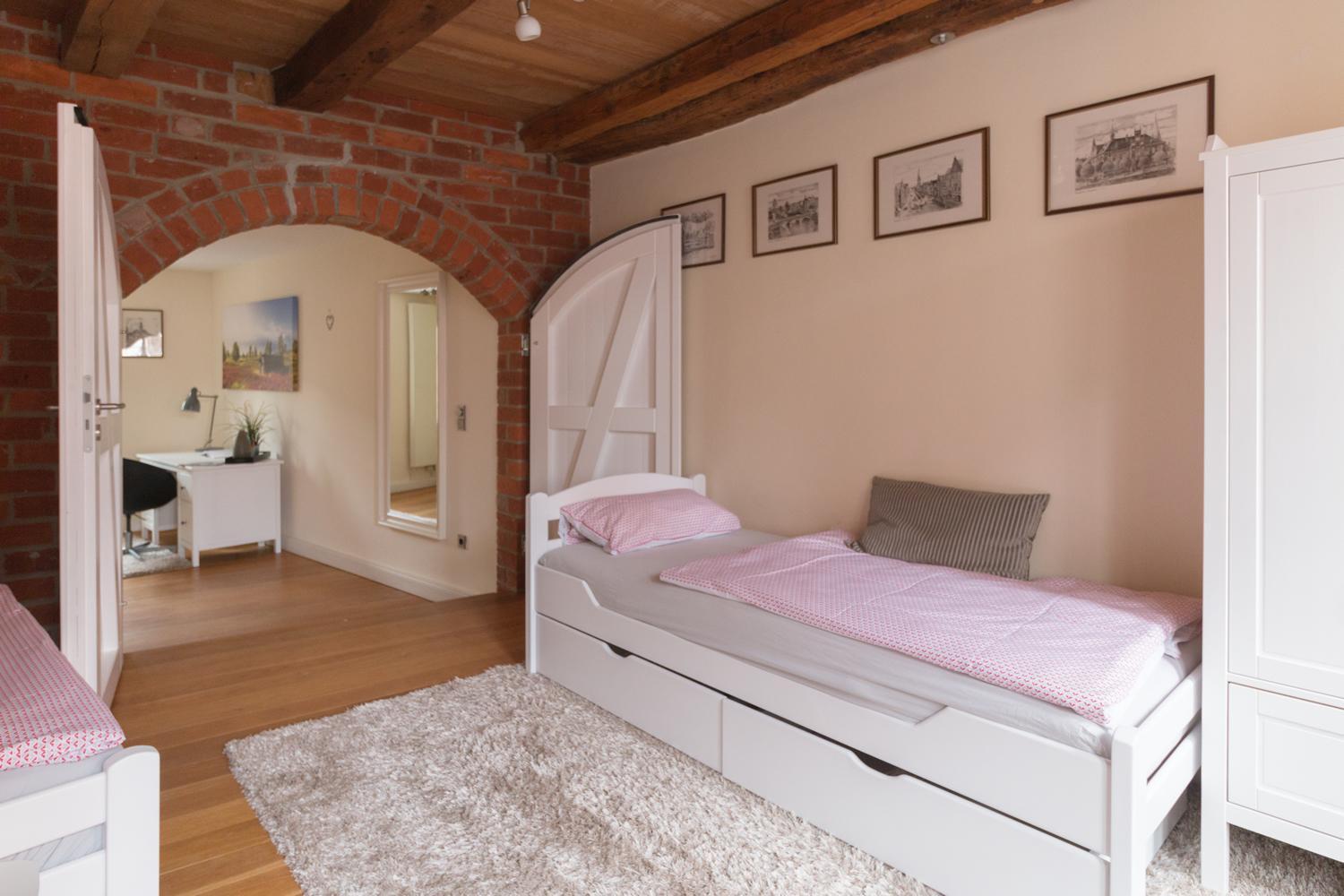 Two-Bedroom House photo 3
