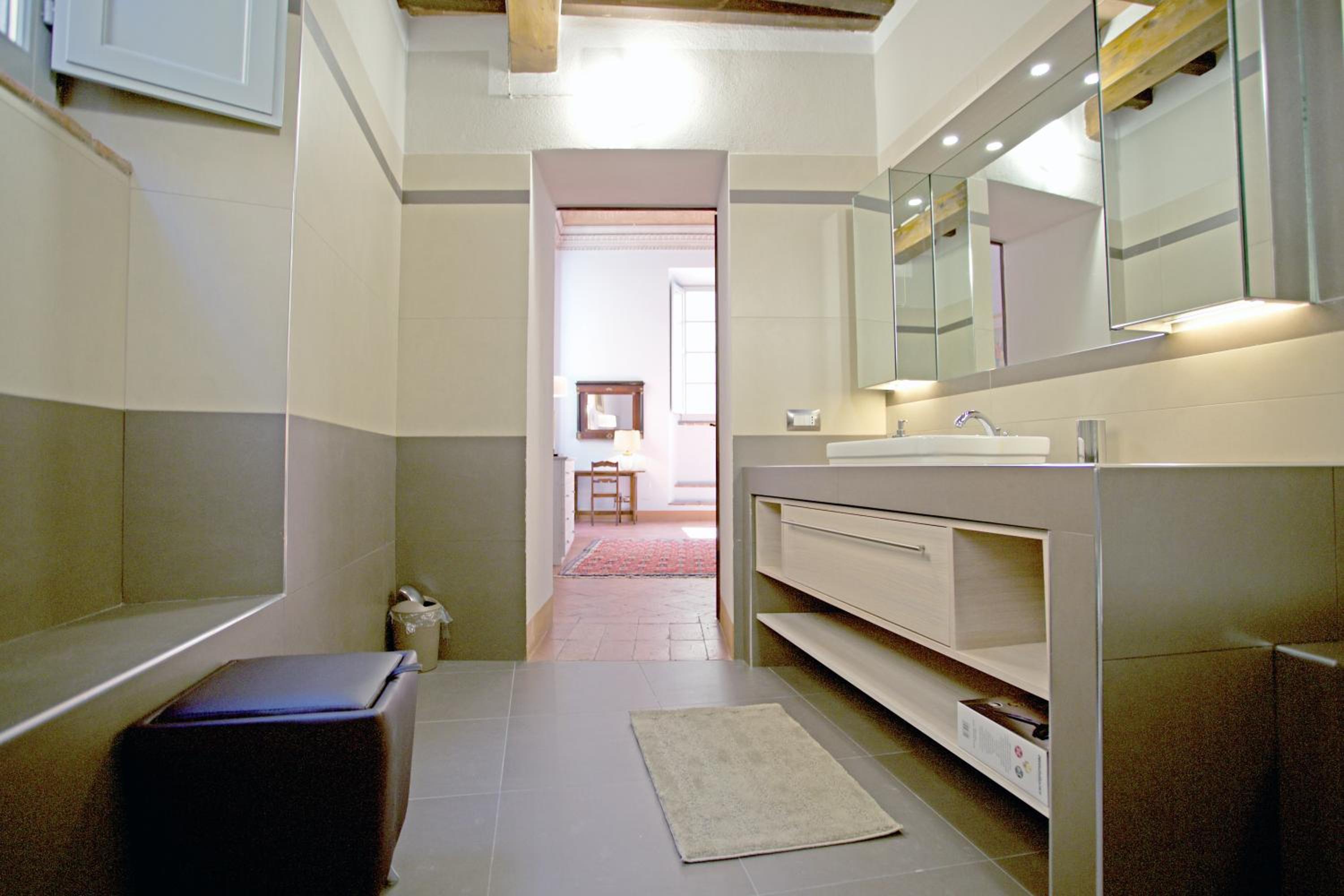 Three-Bedroom Apartment - Photo 29