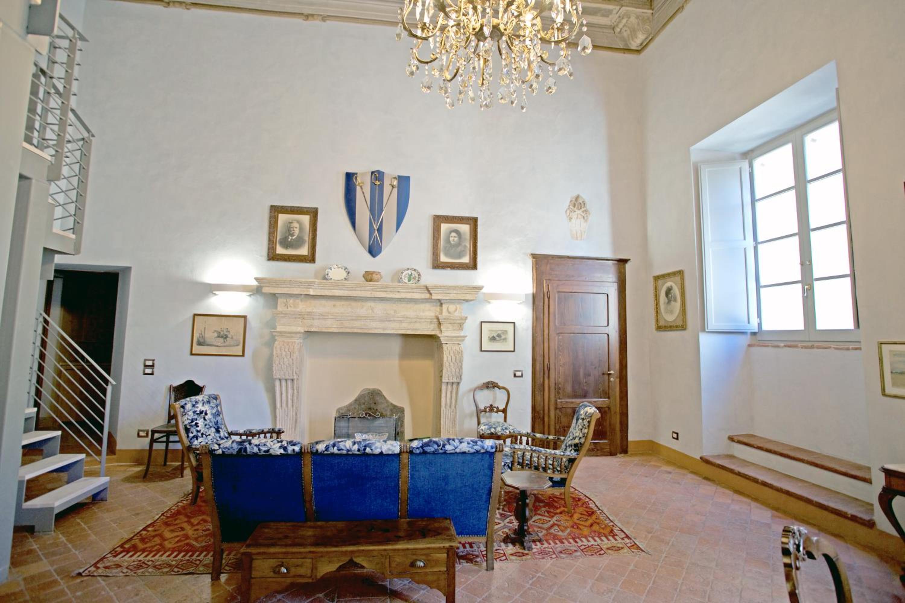 Three-Bedroom Apartment - Photo 28