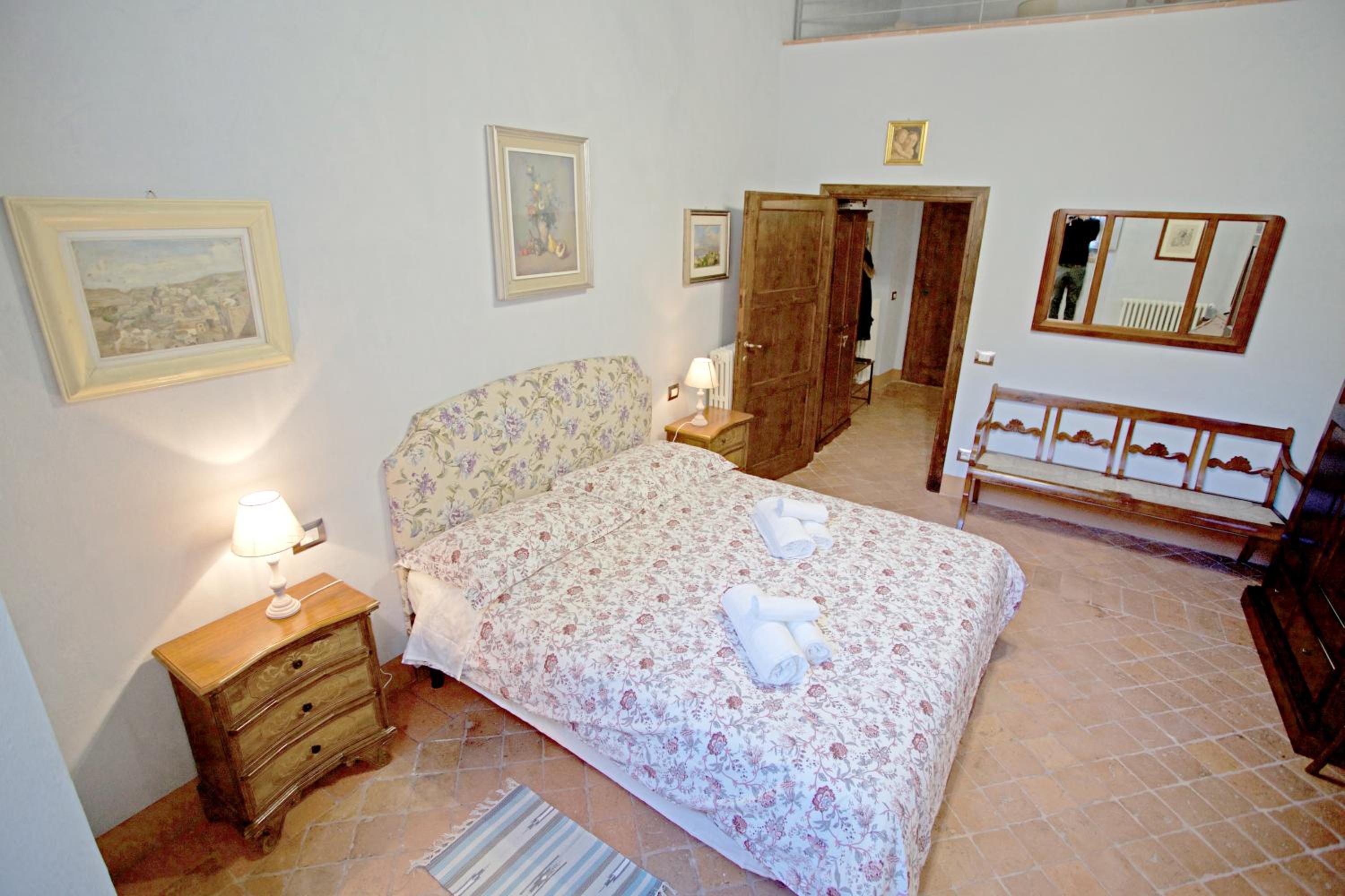 Three-Bedroom Apartment - Photo 42