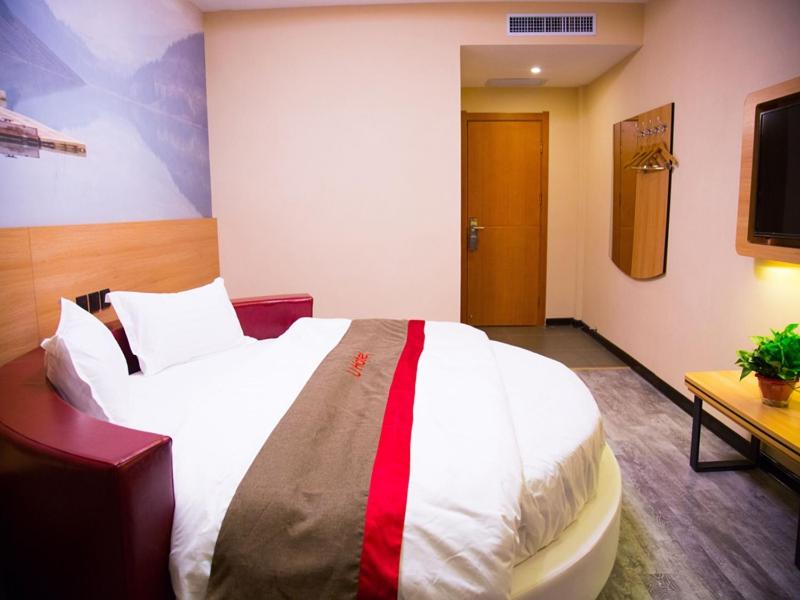 Superior King Room photo 2